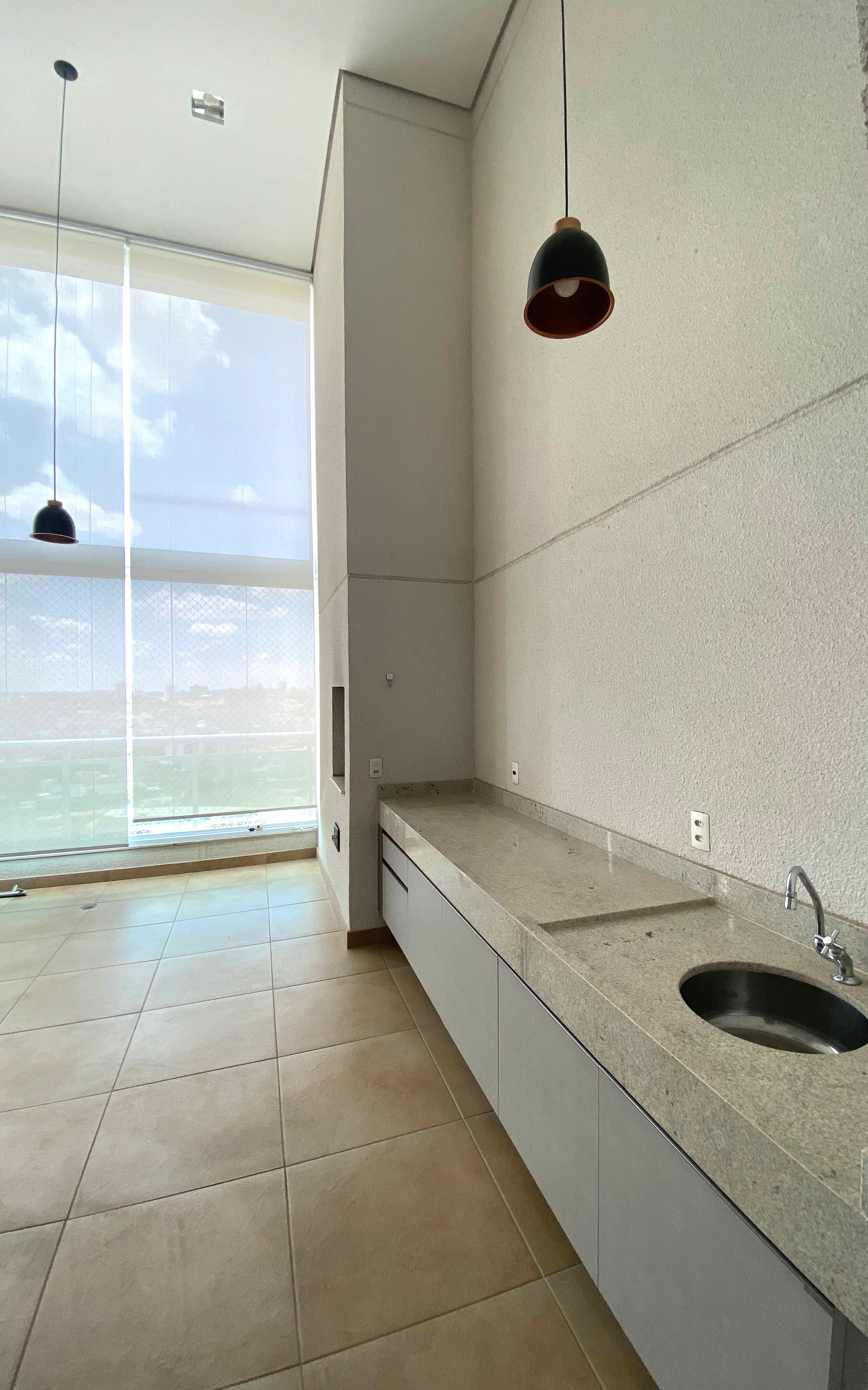 Apartamento para alugar com 3 quartos, 189m² - Foto 9