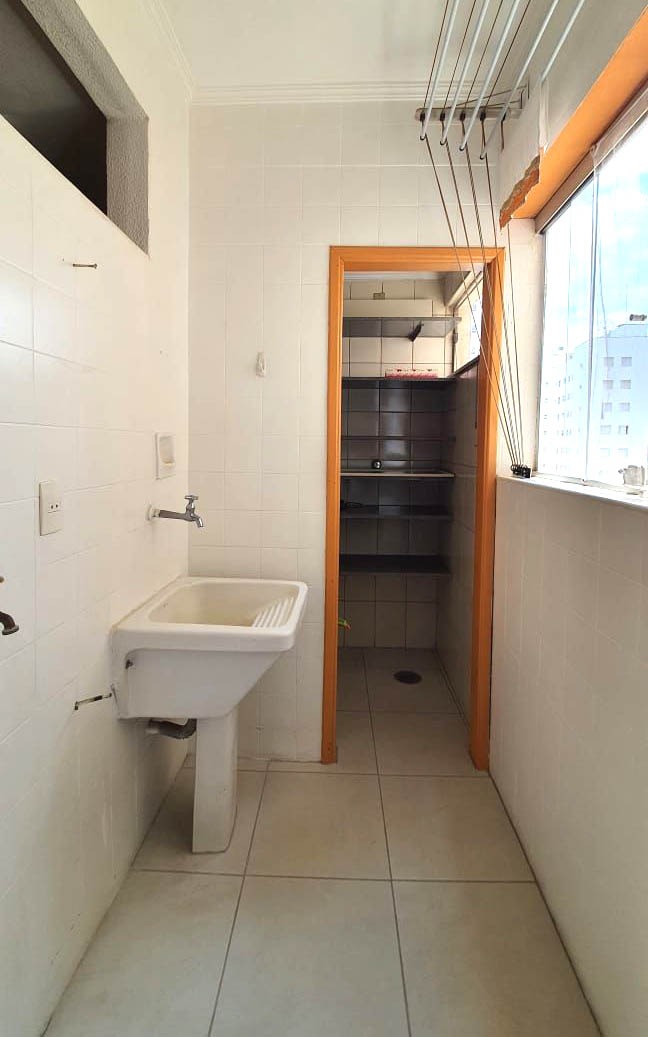 Apartamento à venda com 2 quartos, 63m² - Foto 6