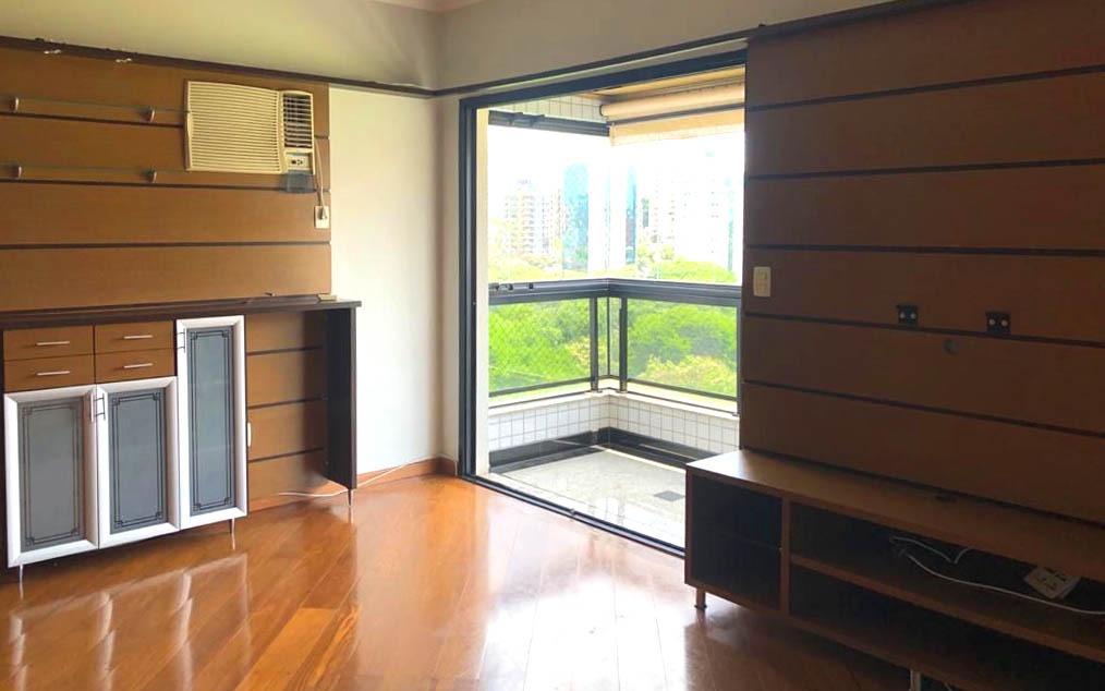 Apartamento à venda com 4 quartos, 184m² - Foto 3