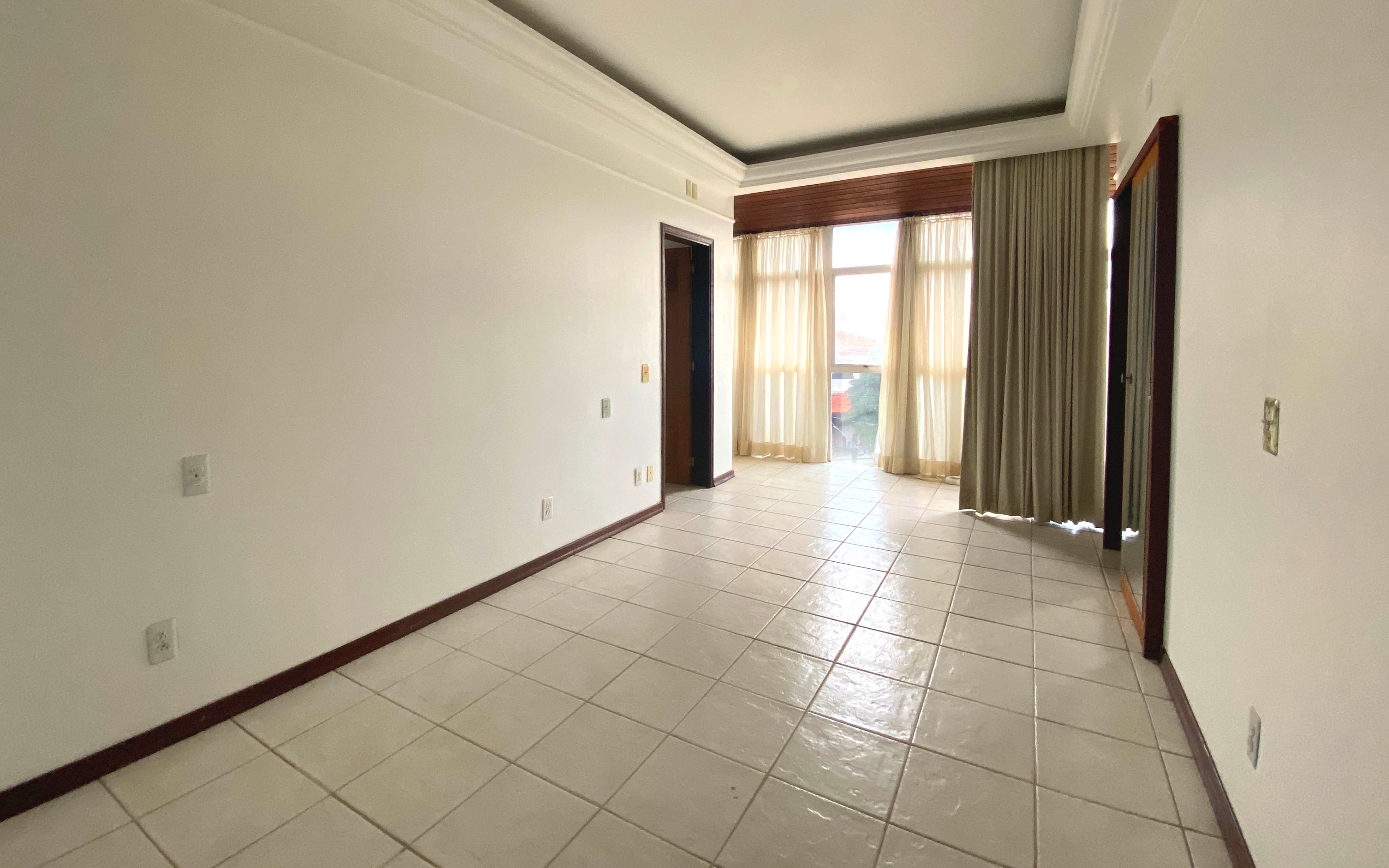 Casa de Condomínio à venda com 4 quartos, 325m² - Foto 18