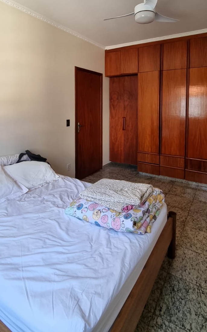 Sobrado à venda com 4 quartos, 360m² - Foto 14