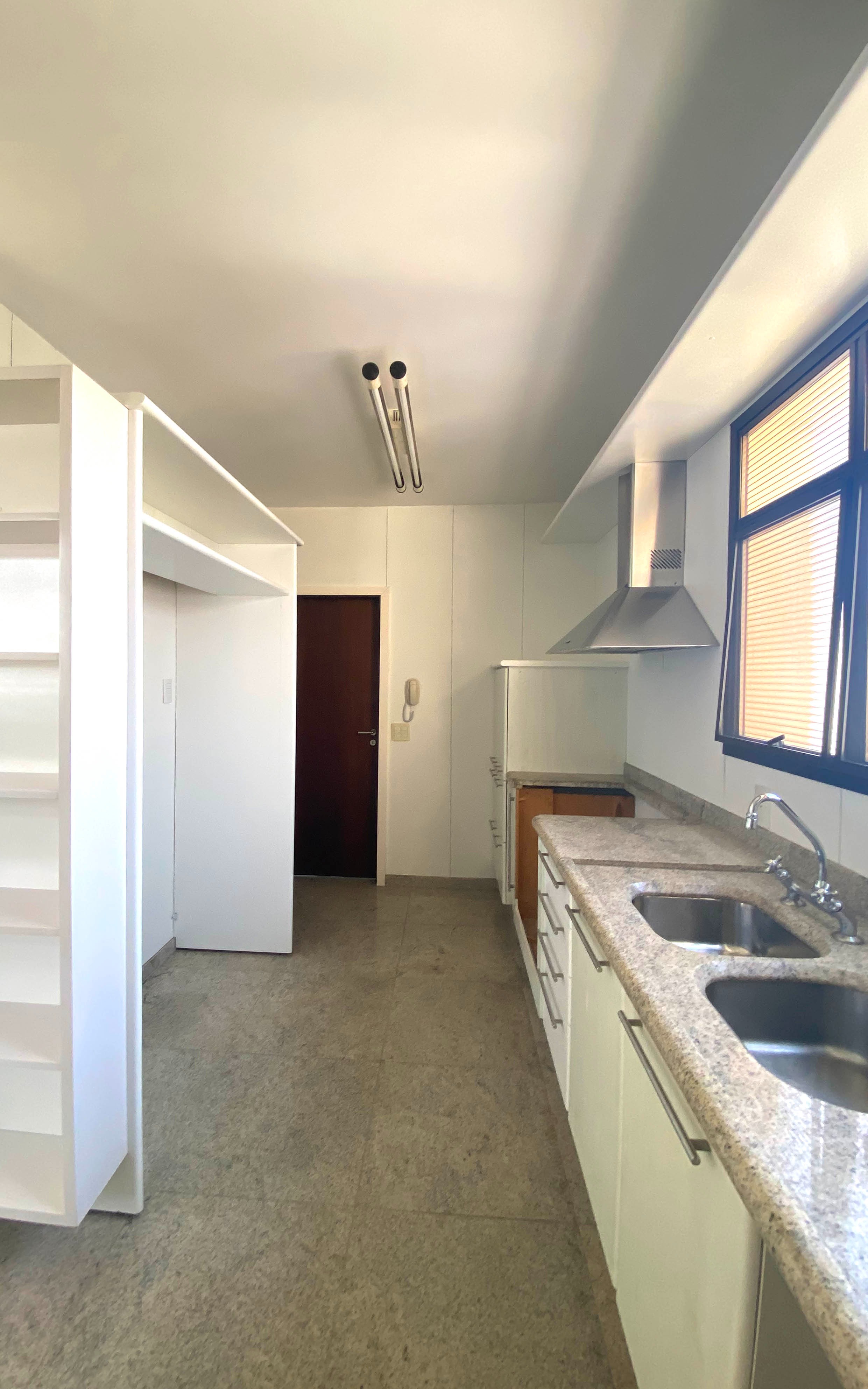 Apartamento à venda e aluguel com 4 quartos, 273m² - Foto 13