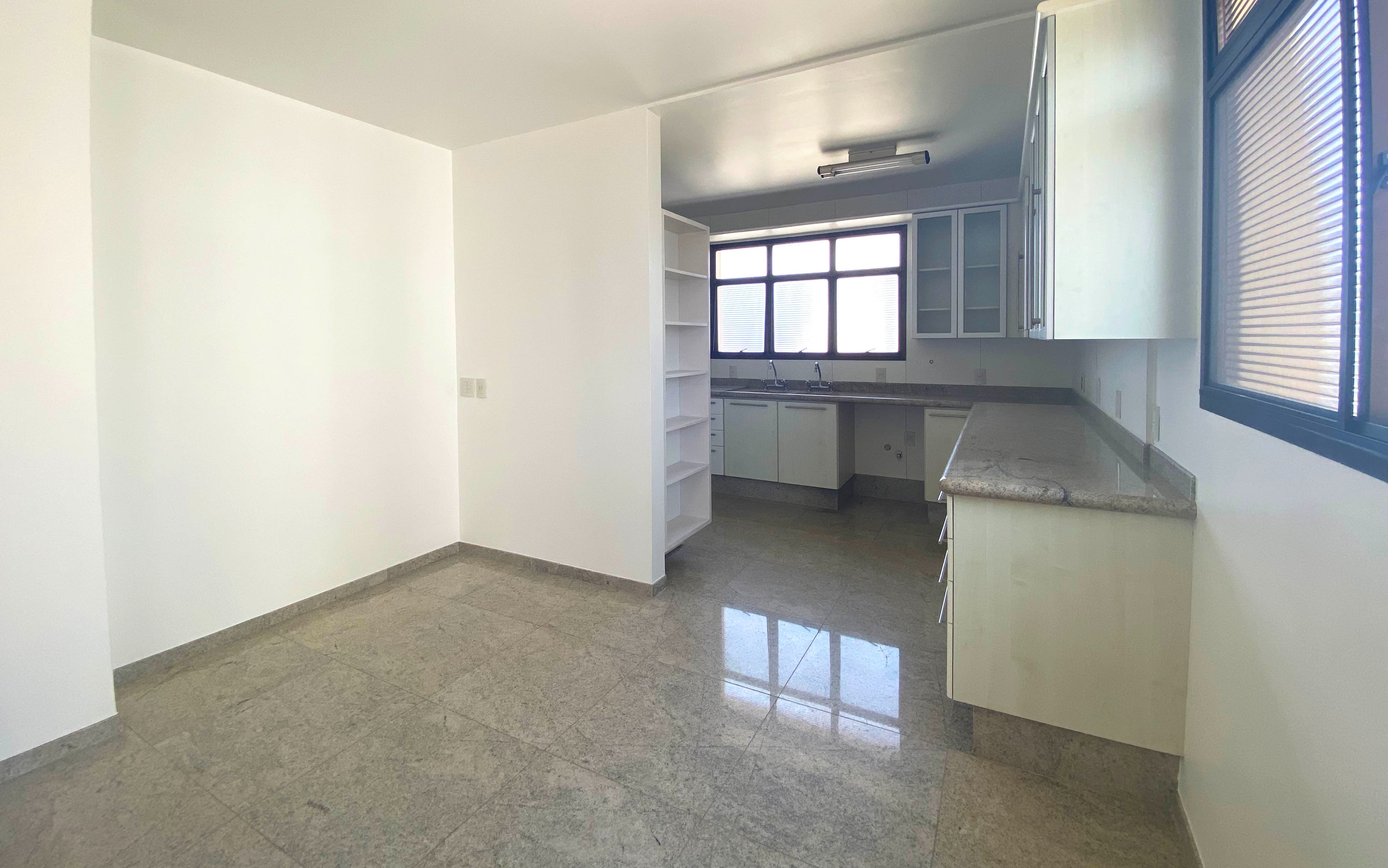 Apartamento à venda e aluguel com 4 quartos, 273m² - Foto 11