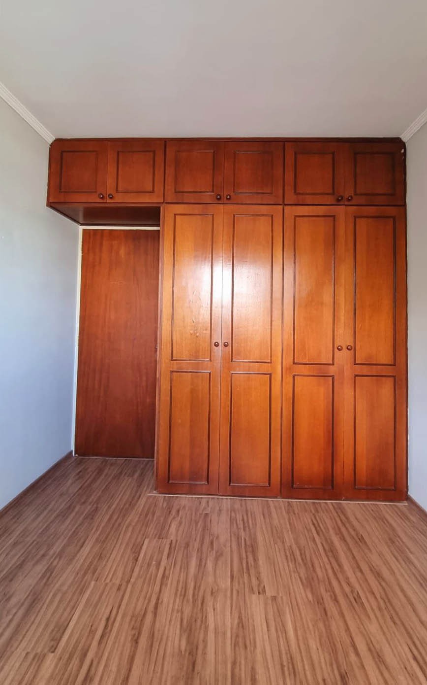 Apartamento à venda com 2 quartos, 64m² - Foto 3