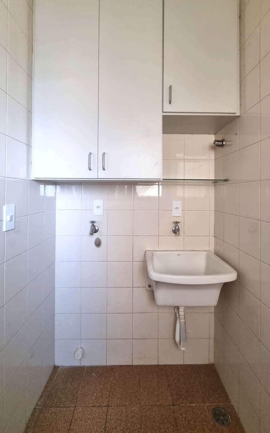 Apartamento à venda com 2 quartos, 64m² - Foto 7