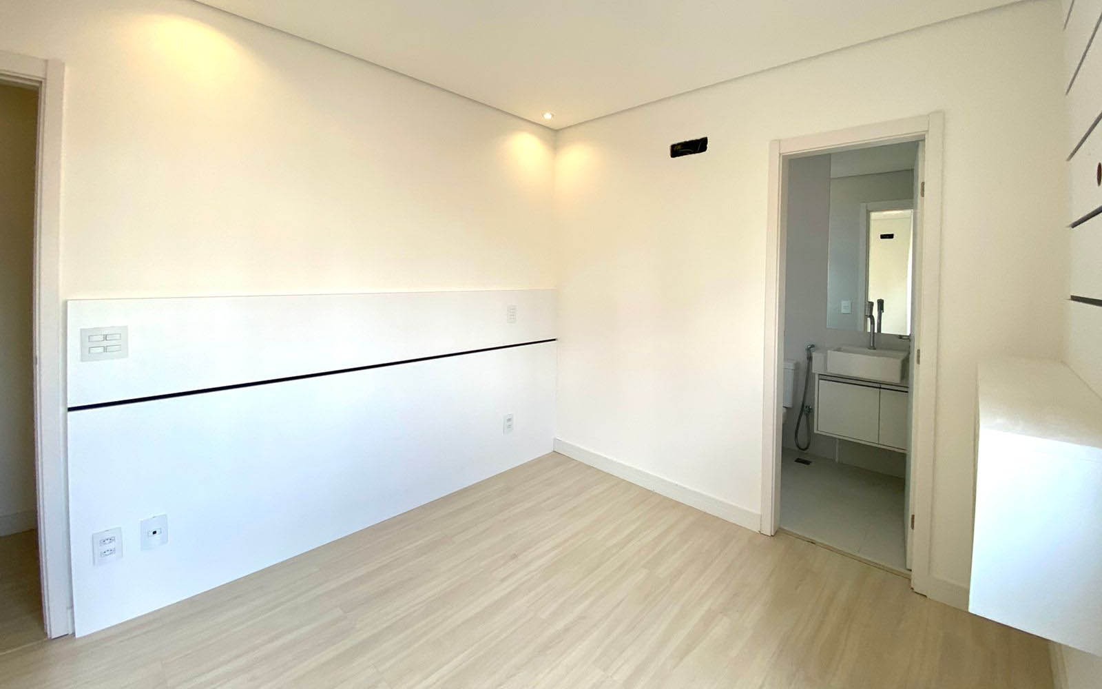 Apartamento à venda e aluguel com 3 quartos, 88m² - Foto 12