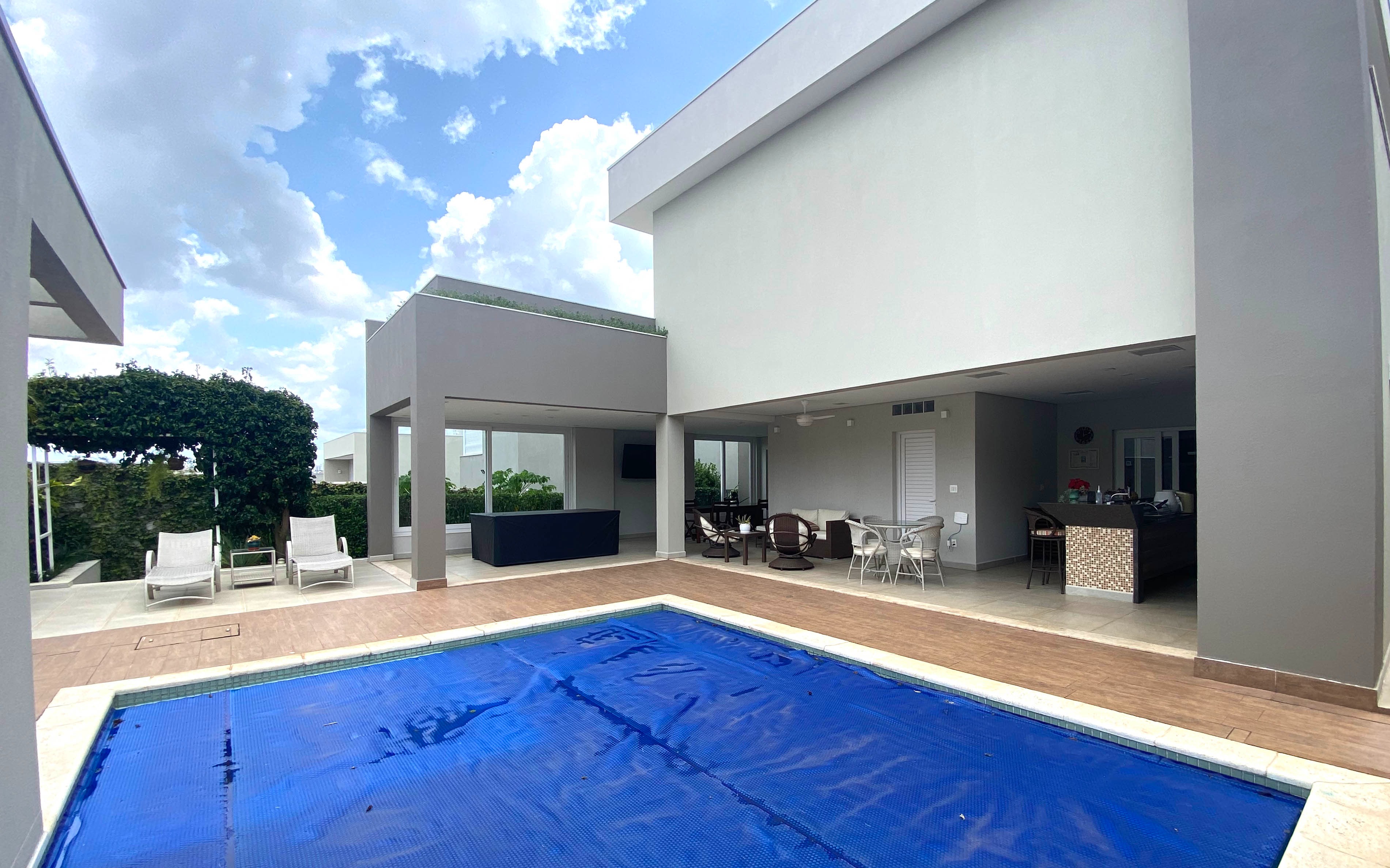 Casa de Condomínio à venda com 4 quartos, 562m² - Foto 17