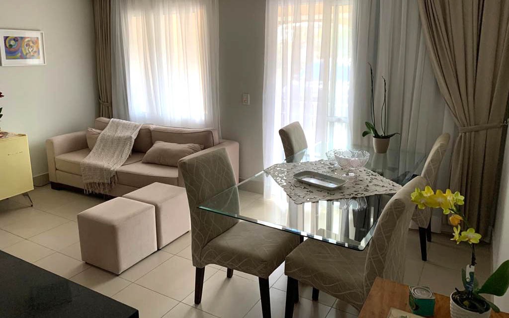 Apartamento à venda com 3 quartos, 76m² - Foto 2