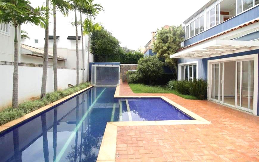 Casa de Condomínio para alugar com 4 quartos, 350m² - Foto 1