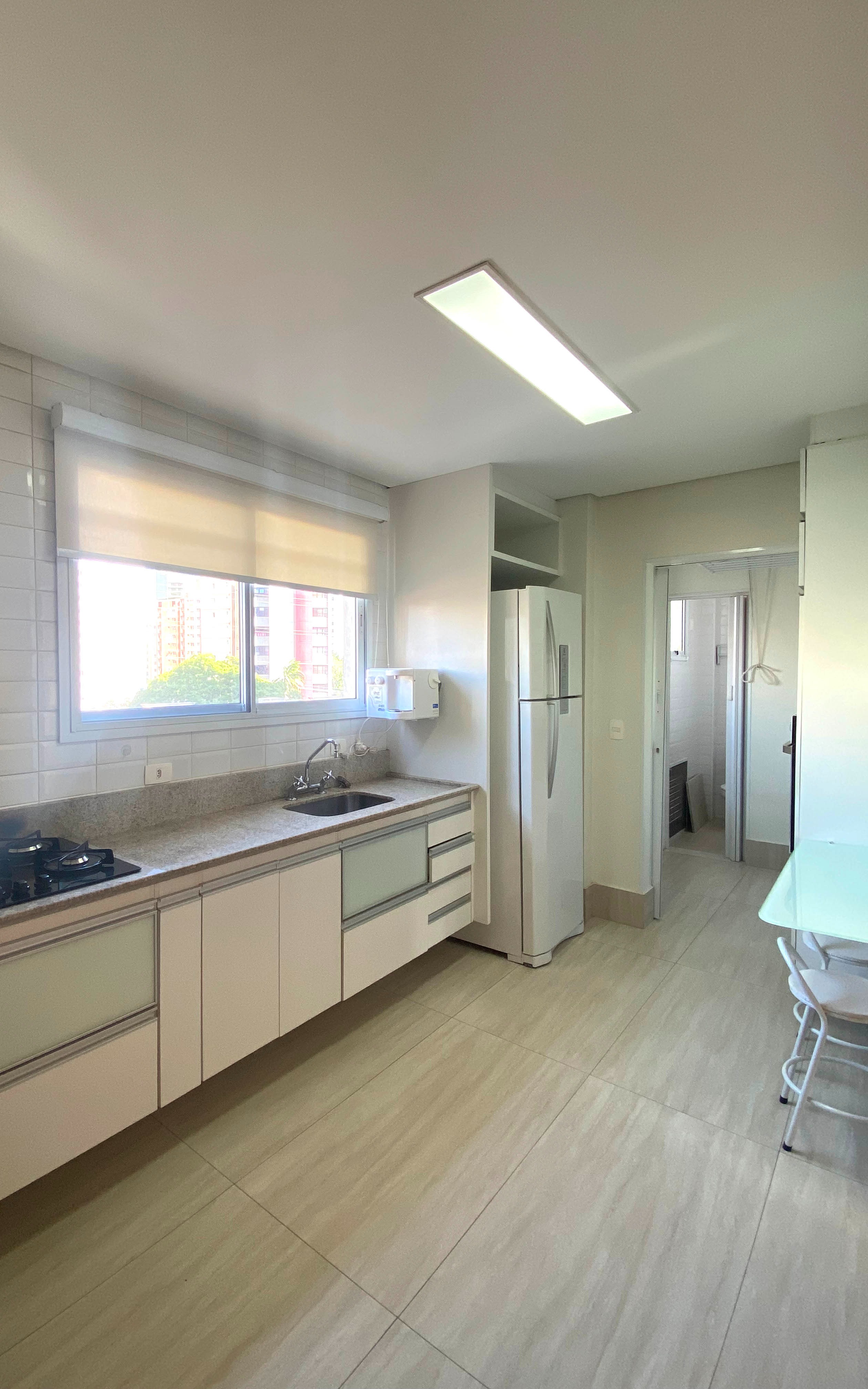 Apartamento à venda com 3 quartos, 112m² - Foto 7