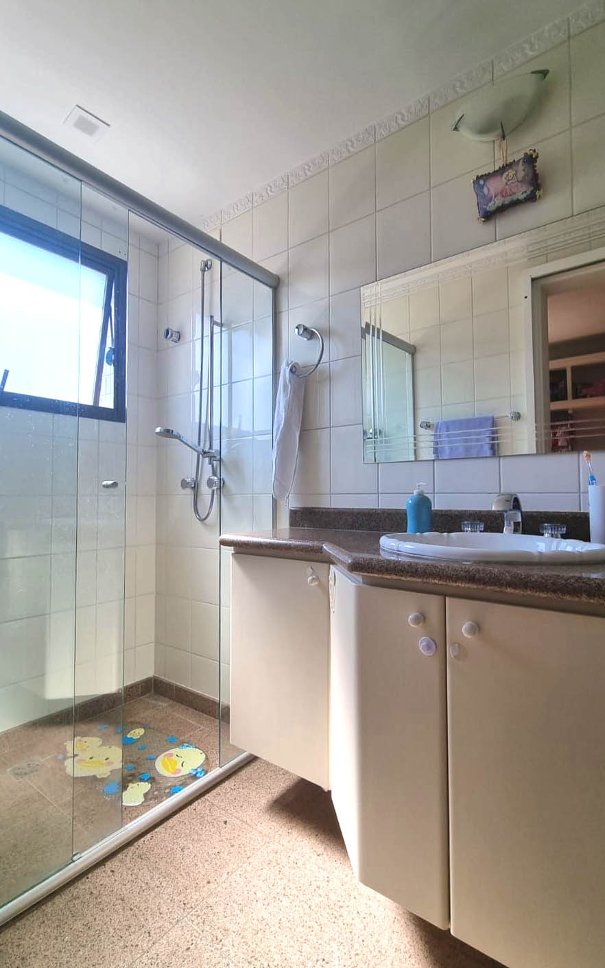 Apartamento à venda com 4 quartos, 250m² - Foto 16