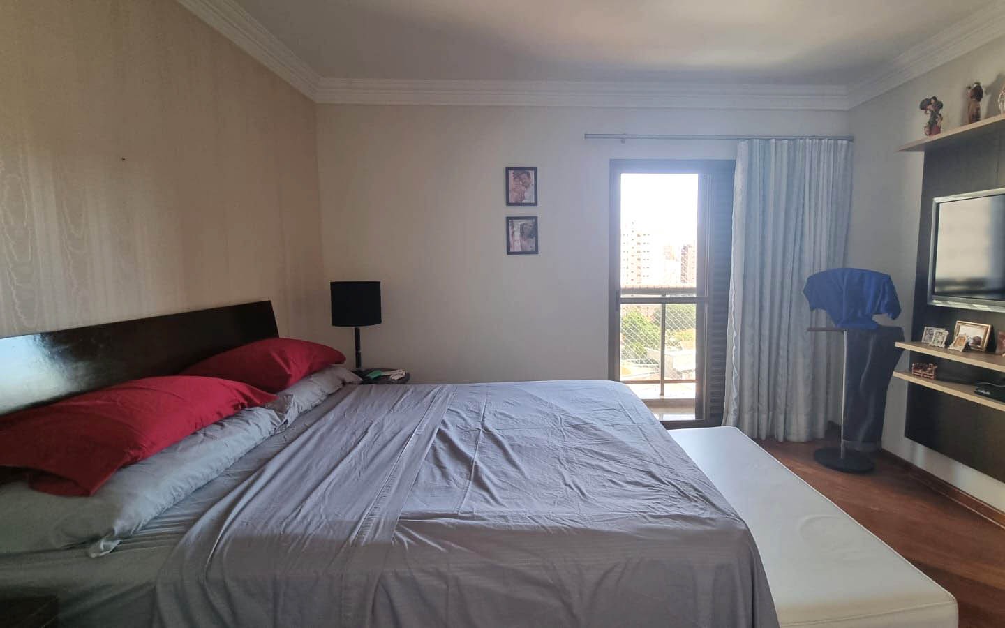 Apartamento à venda com 4 quartos, 250m² - Foto 18