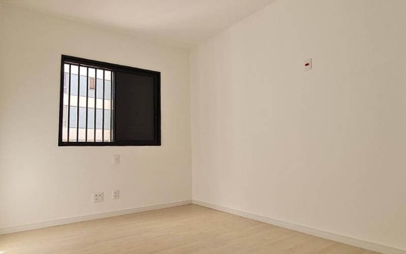 Apartamento à venda com 4 quartos, 161m² - Foto 7