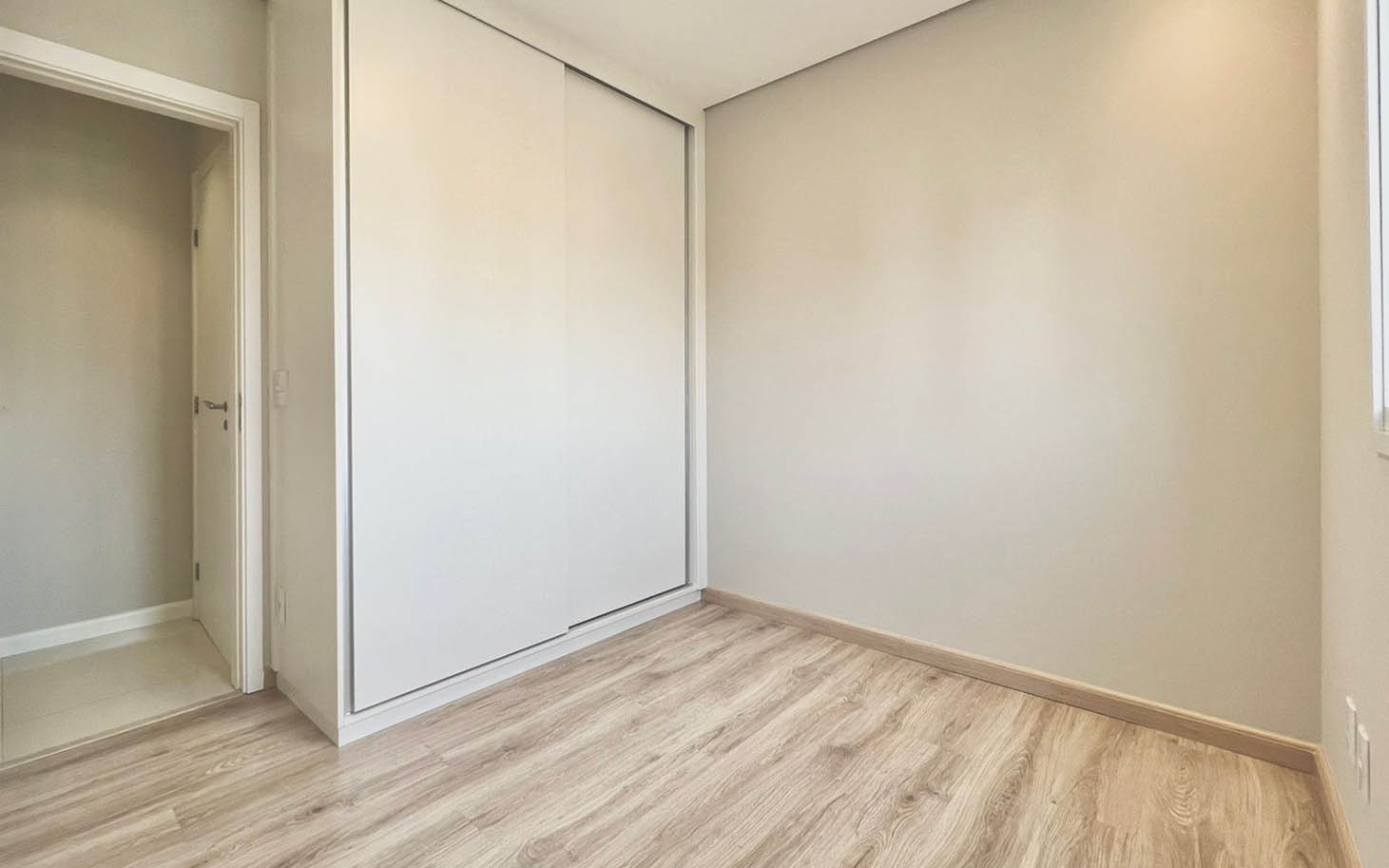 Apartamento à venda com 3 quartos, 85m² - Foto 5