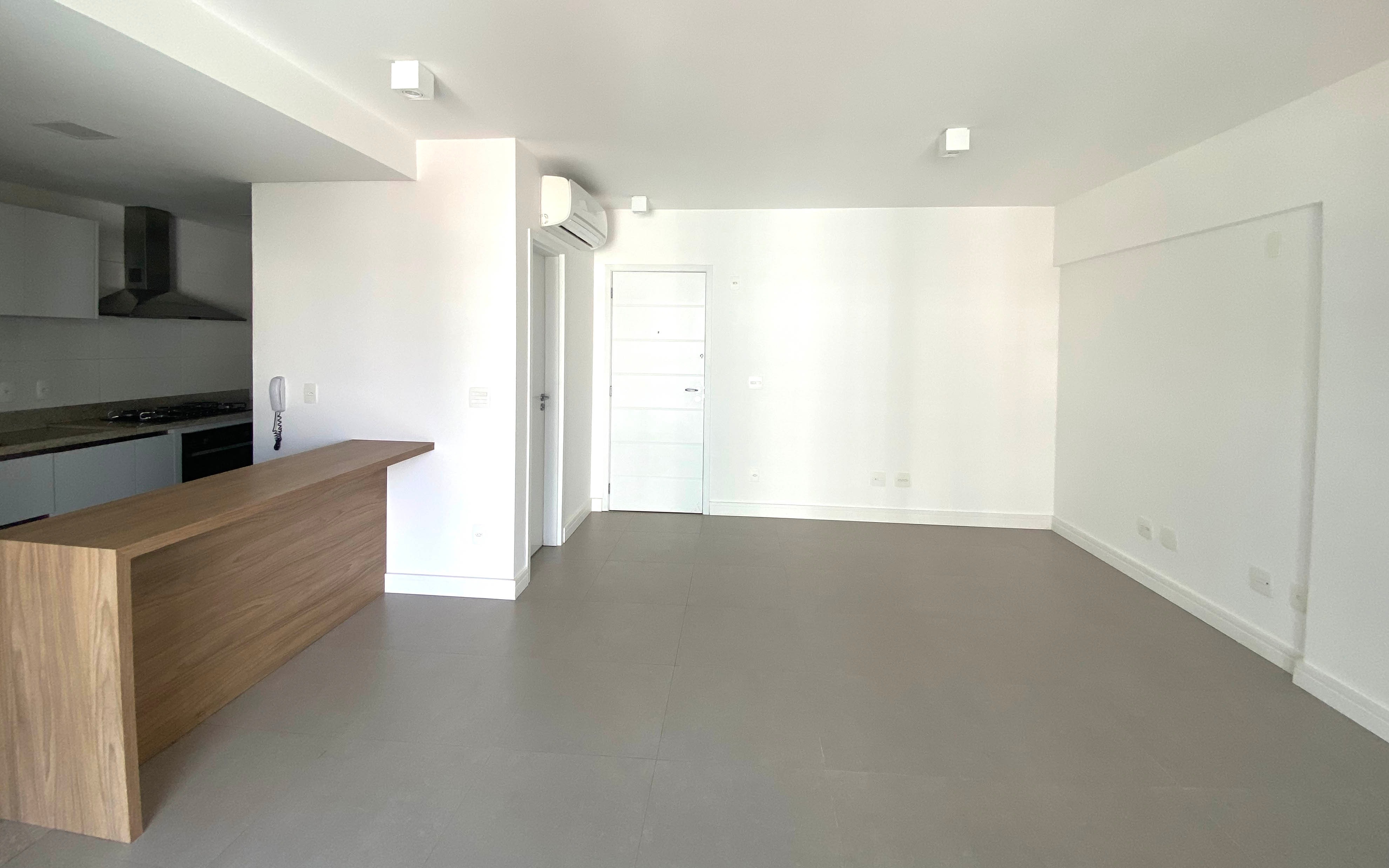 Apartamento para alugar com 2 quartos, 92m² - Foto 6