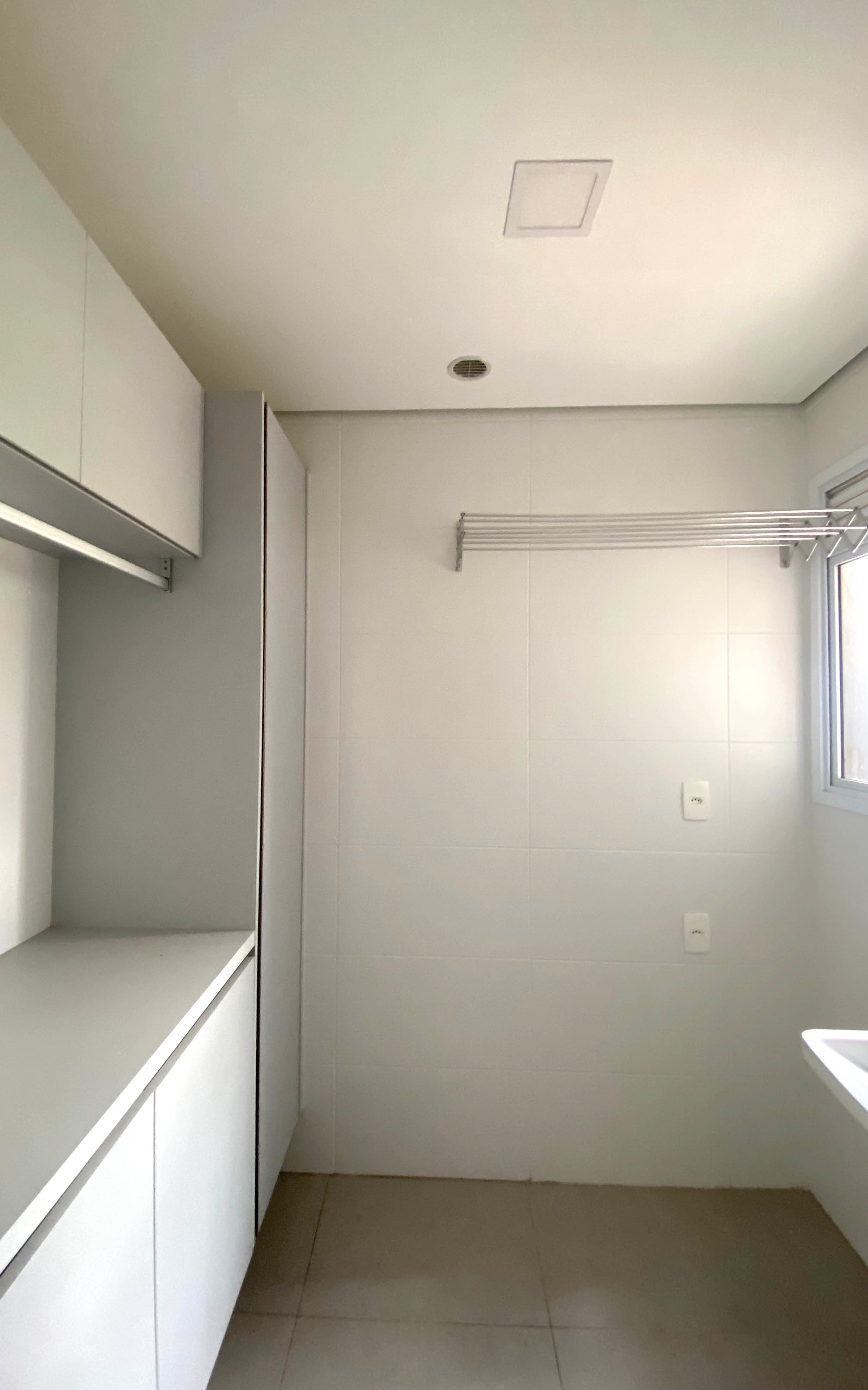 Apartamento para alugar com 2 quartos, 92m² - Foto 11