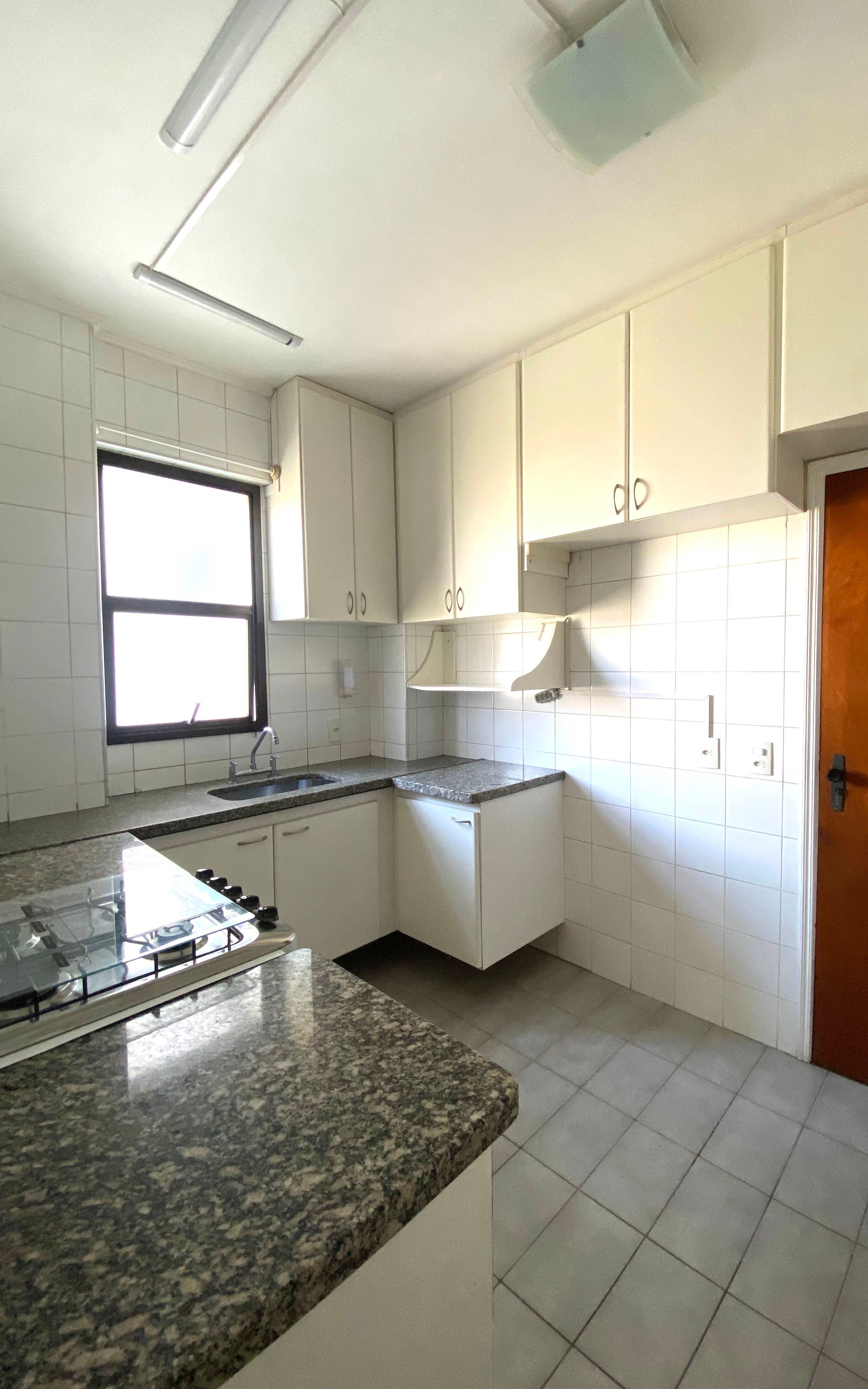 Apartamento à venda com 3 quartos, 97m² - Foto 6