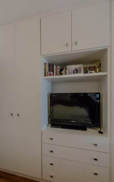 Apartamento à venda com 1 quarto, 57m² - Foto 15