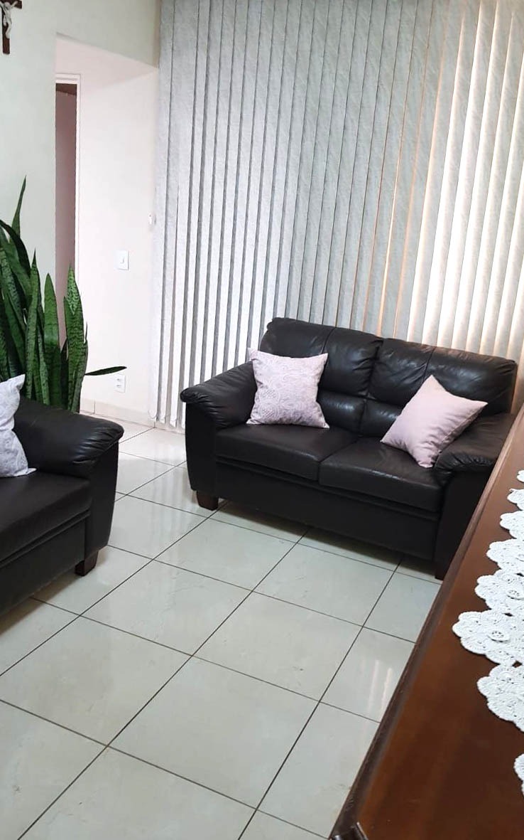 Apartamento à venda com 2 quartos, 60m² - Foto 3