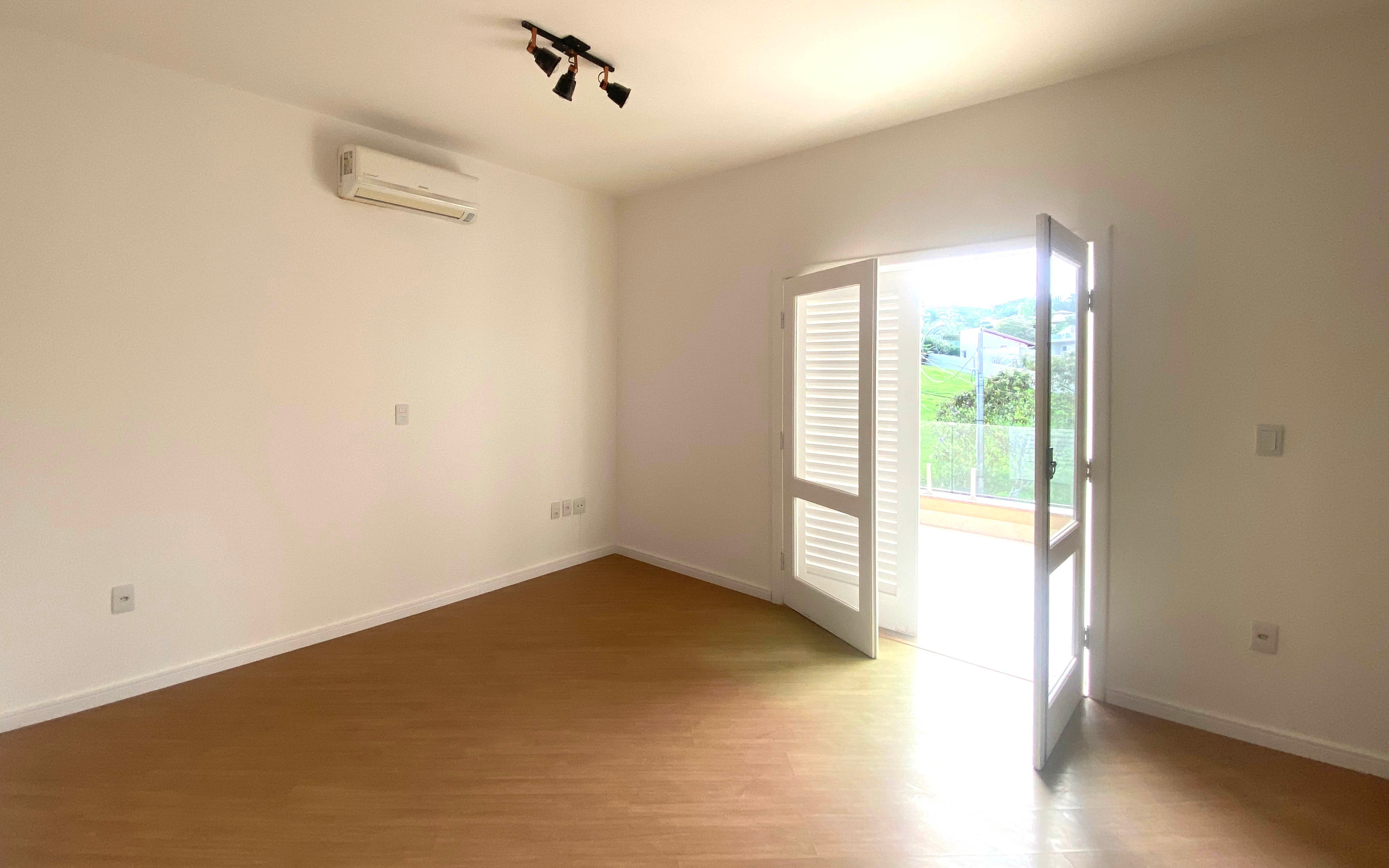 Casa de Condomínio à venda com 4 quartos, 670m² - Foto 13