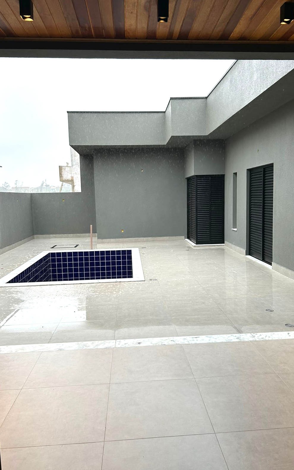 Casa de Condomínio à venda com 3 quartos, 187m² - Foto 4