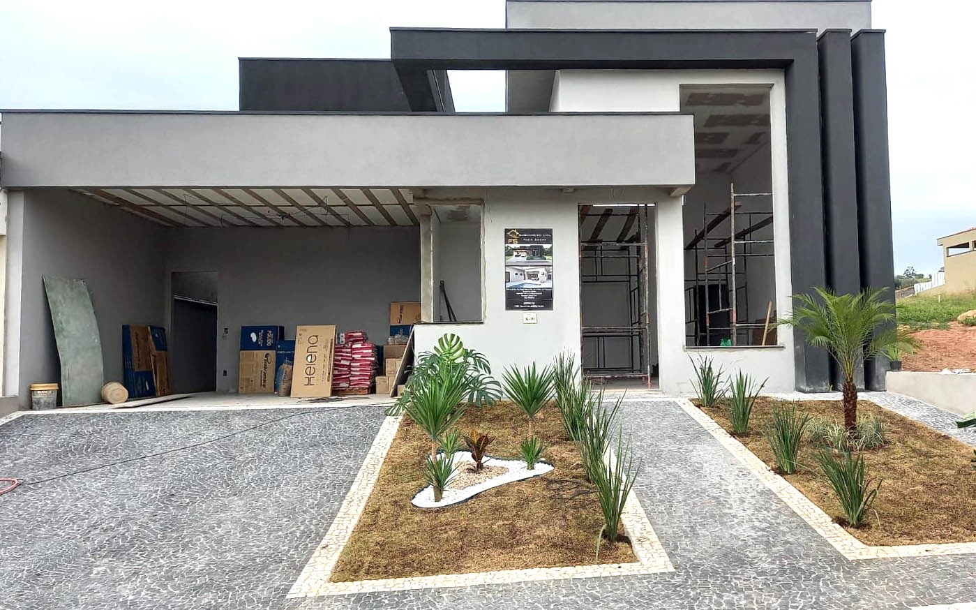 Casa de Condomínio à venda com 3 quartos, 300m² - Foto 1