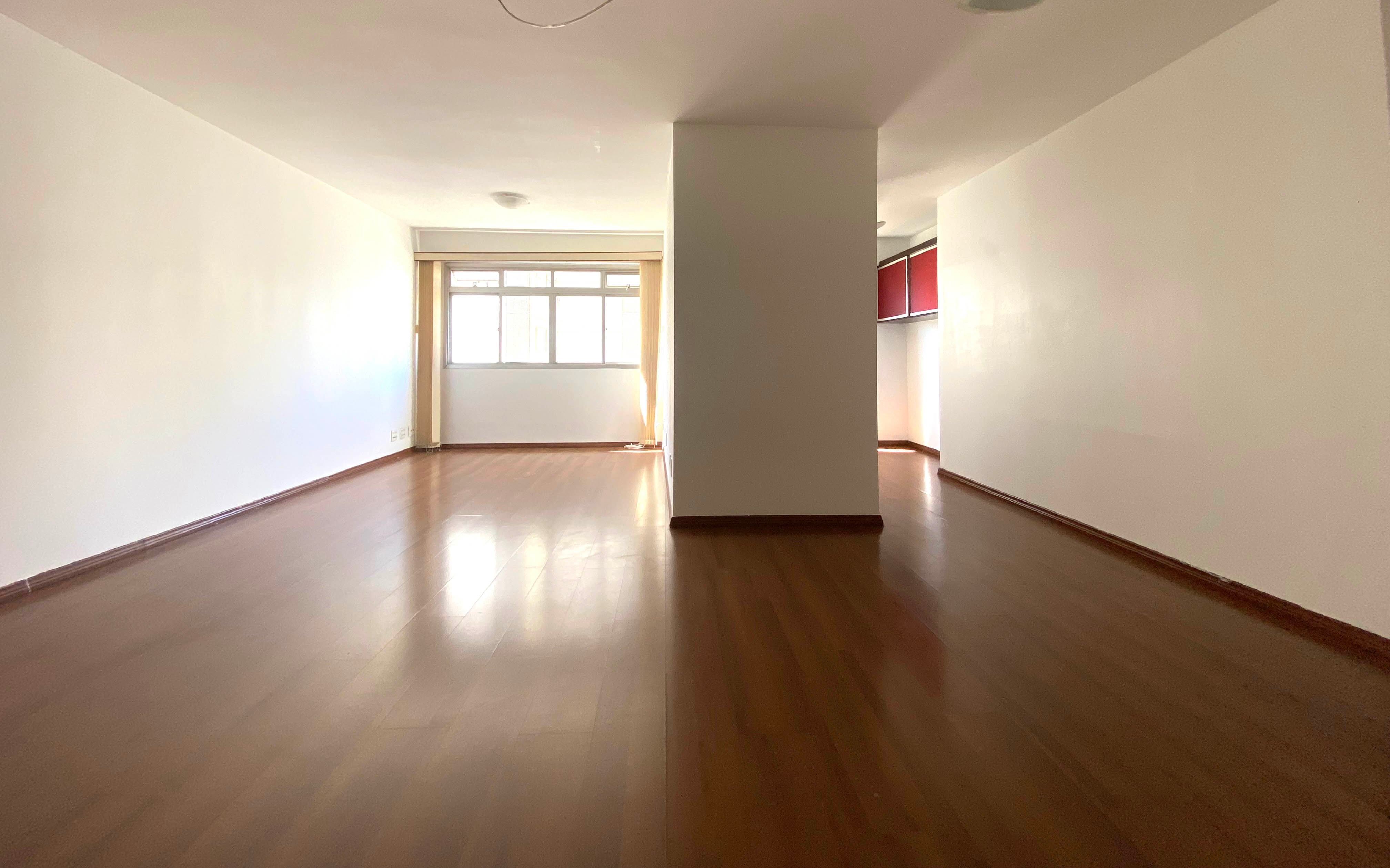 Apartamento à venda com 2 quartos, 72m² - Foto 4