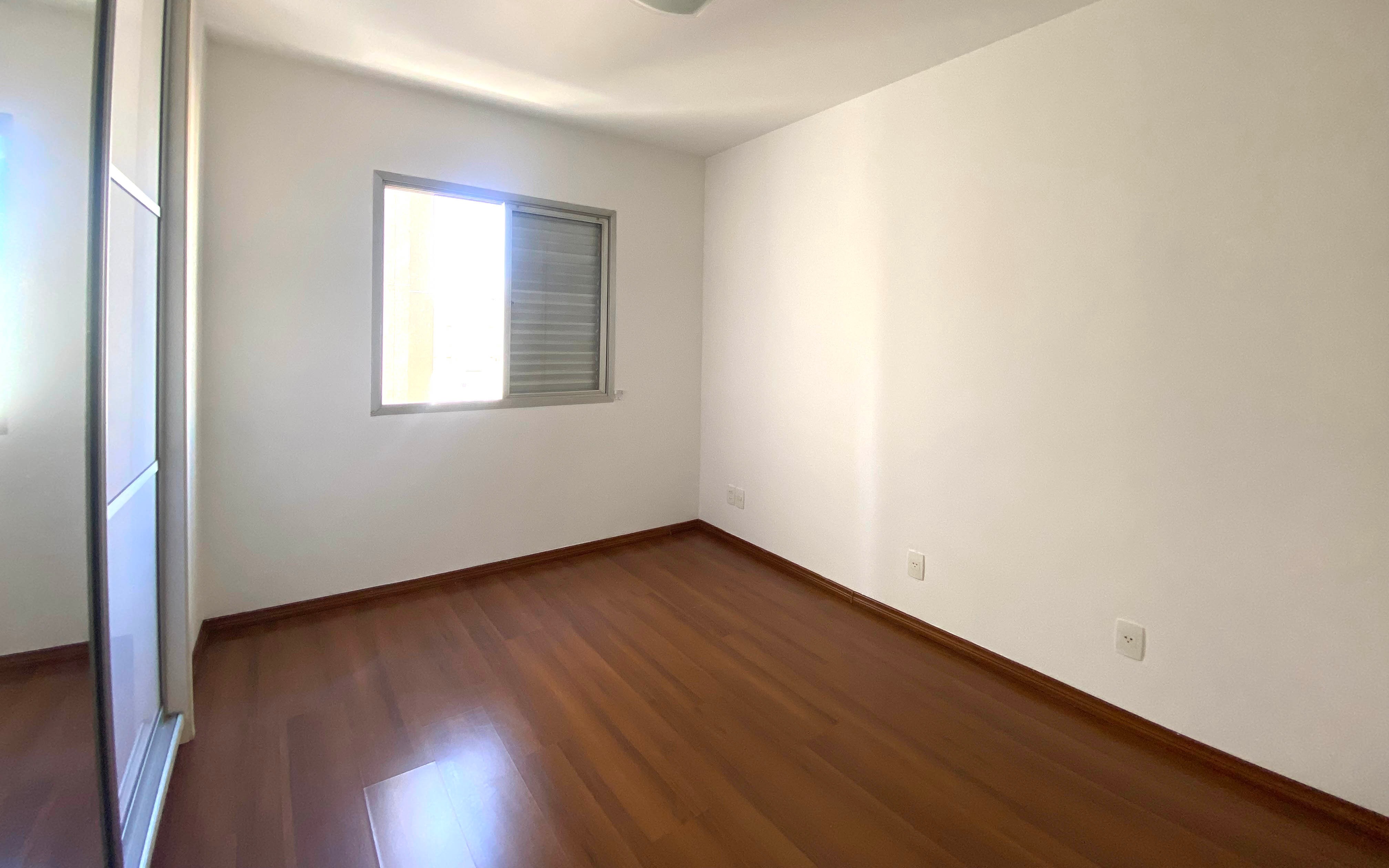 Apartamento à venda com 2 quartos, 72m² - Foto 13