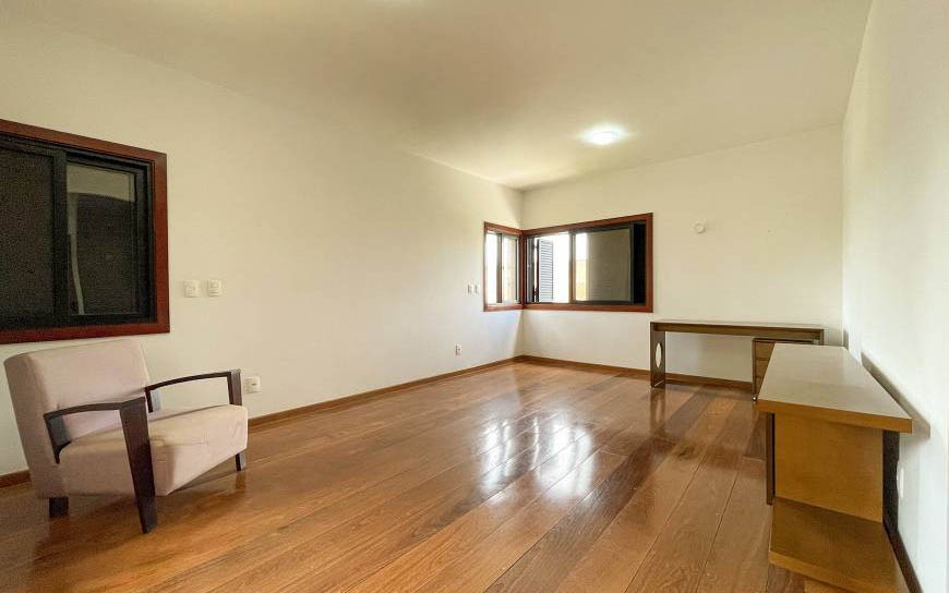 Casa de Condomínio à venda com 4 quartos, 541m² - Foto 15