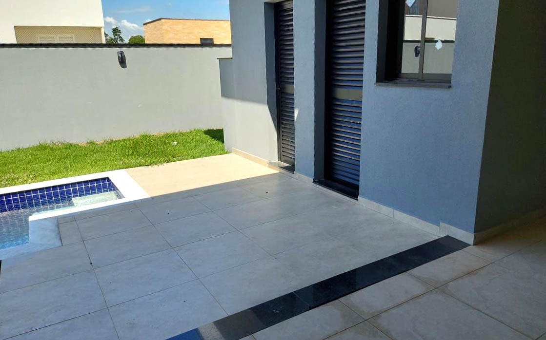 Casa de Condomínio à venda com 3 quartos, 360m² - Foto 5