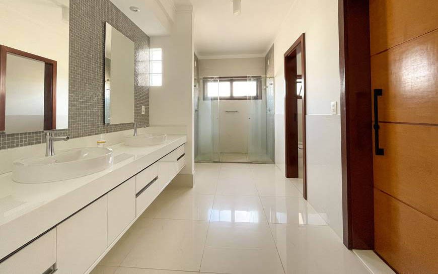 Casa de Condomínio à venda com 4 quartos, 541m² - Foto 13