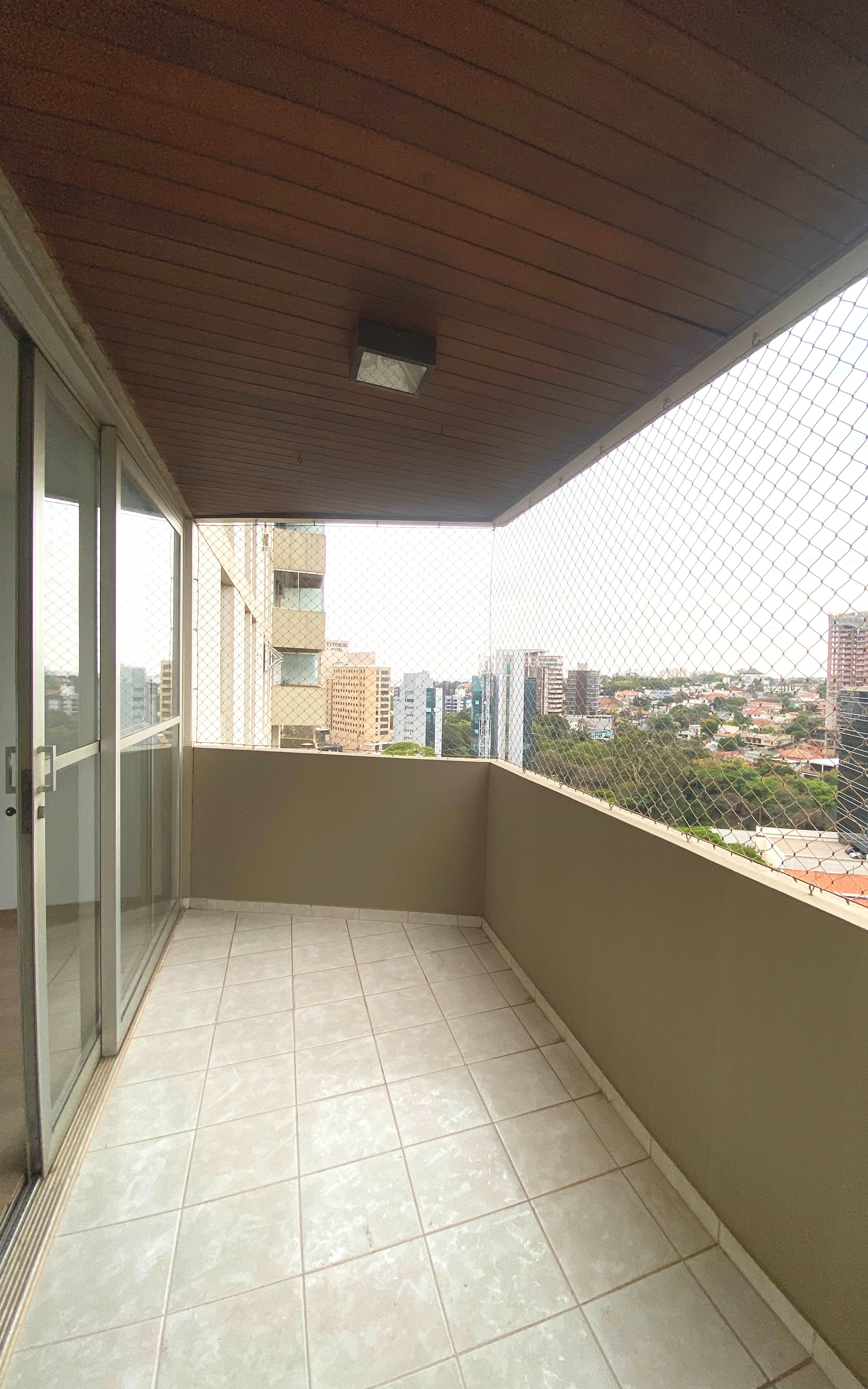 Apartamento à venda com 3 quartos, 168m² - Foto 5