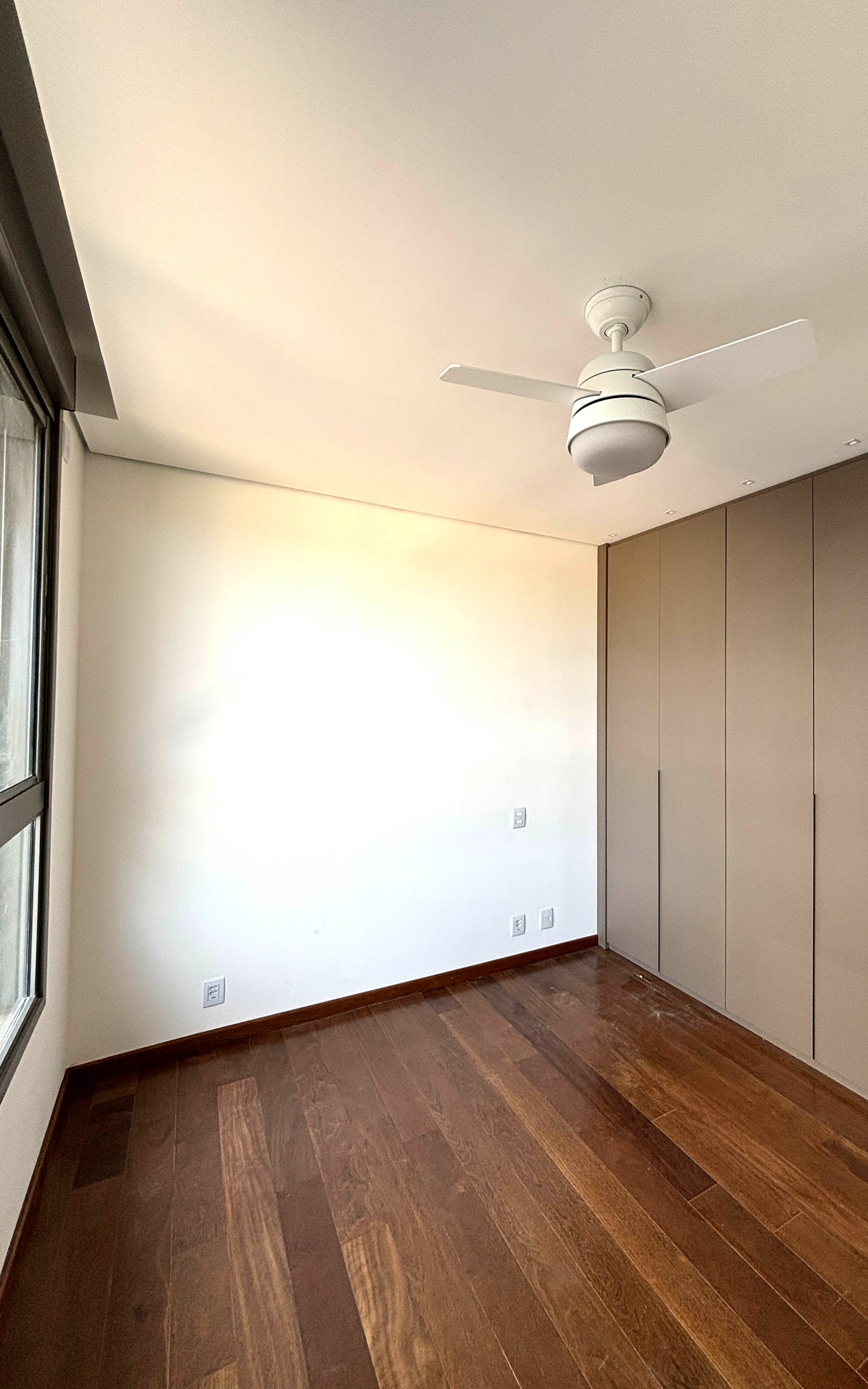 Apartamento para alugar com 3 quartos, 171m² - Foto 25