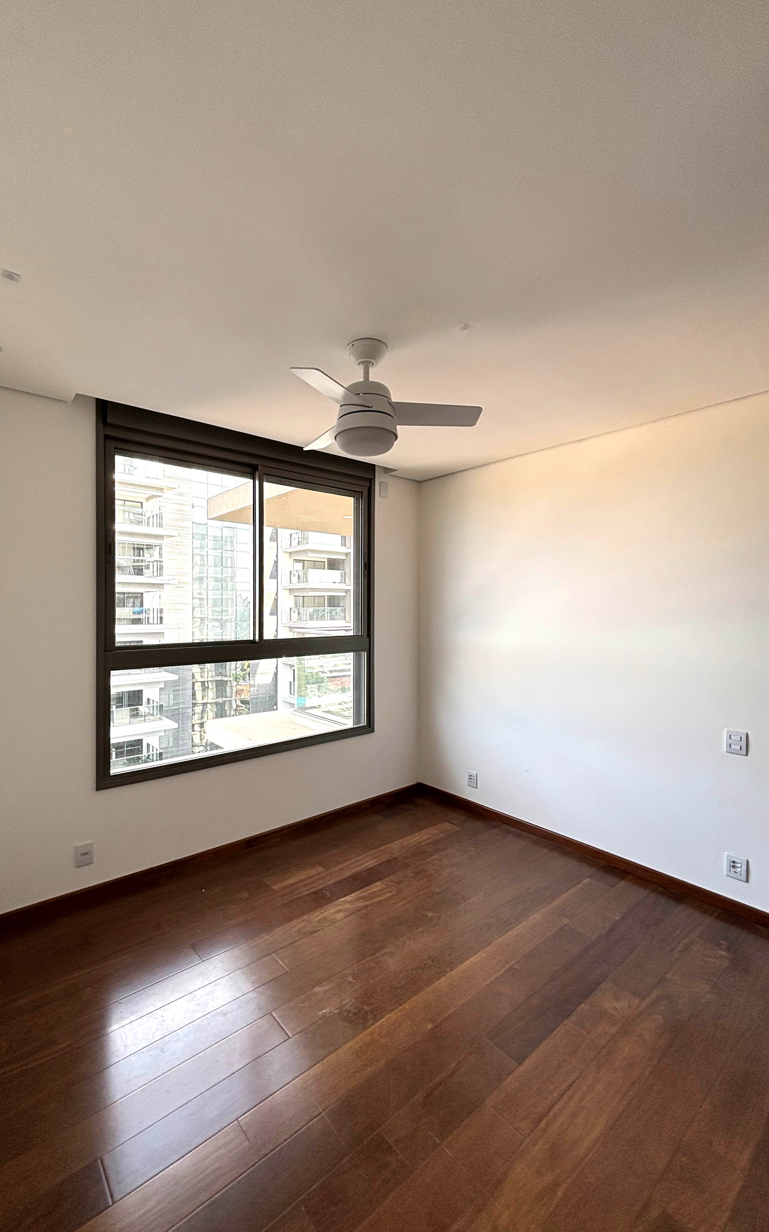 Apartamento para alugar com 3 quartos, 171m² - Foto 24