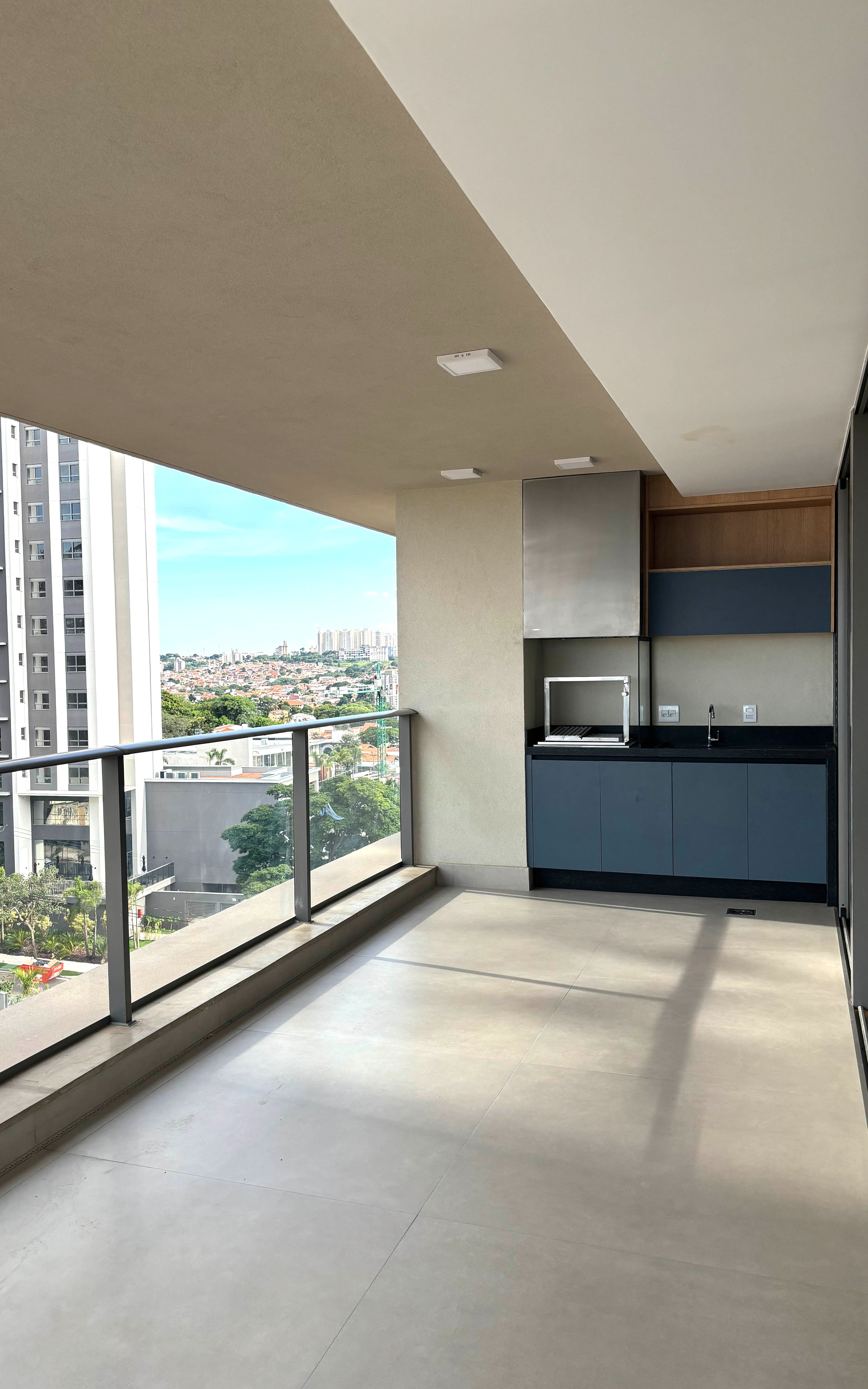 Apartamento para alugar com 3 quartos, 171m² - Foto 17