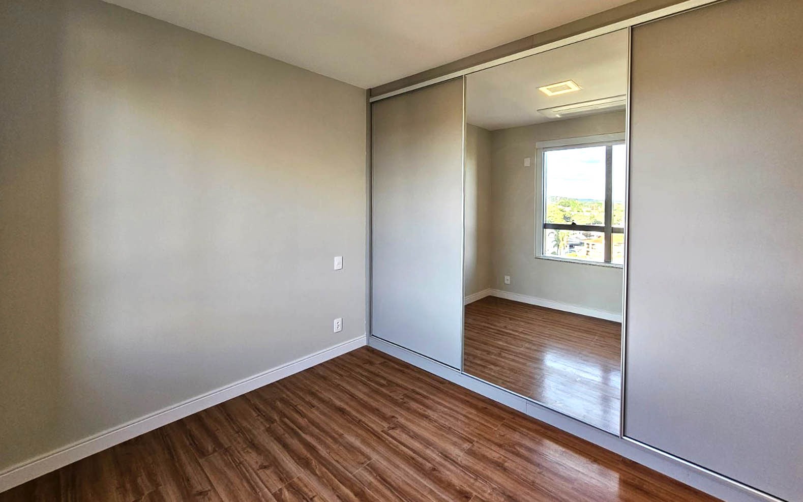 Apartamento à venda com 3 quartos, 125m² - Foto 24