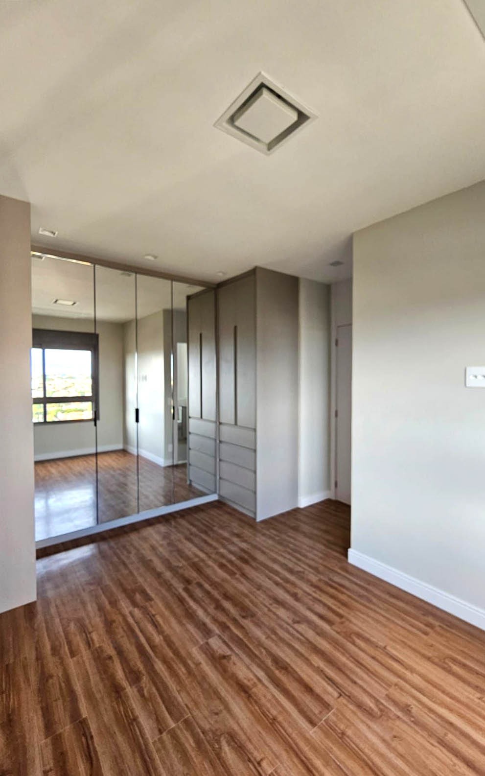 Apartamento à venda com 3 quartos, 125m² - Foto 22