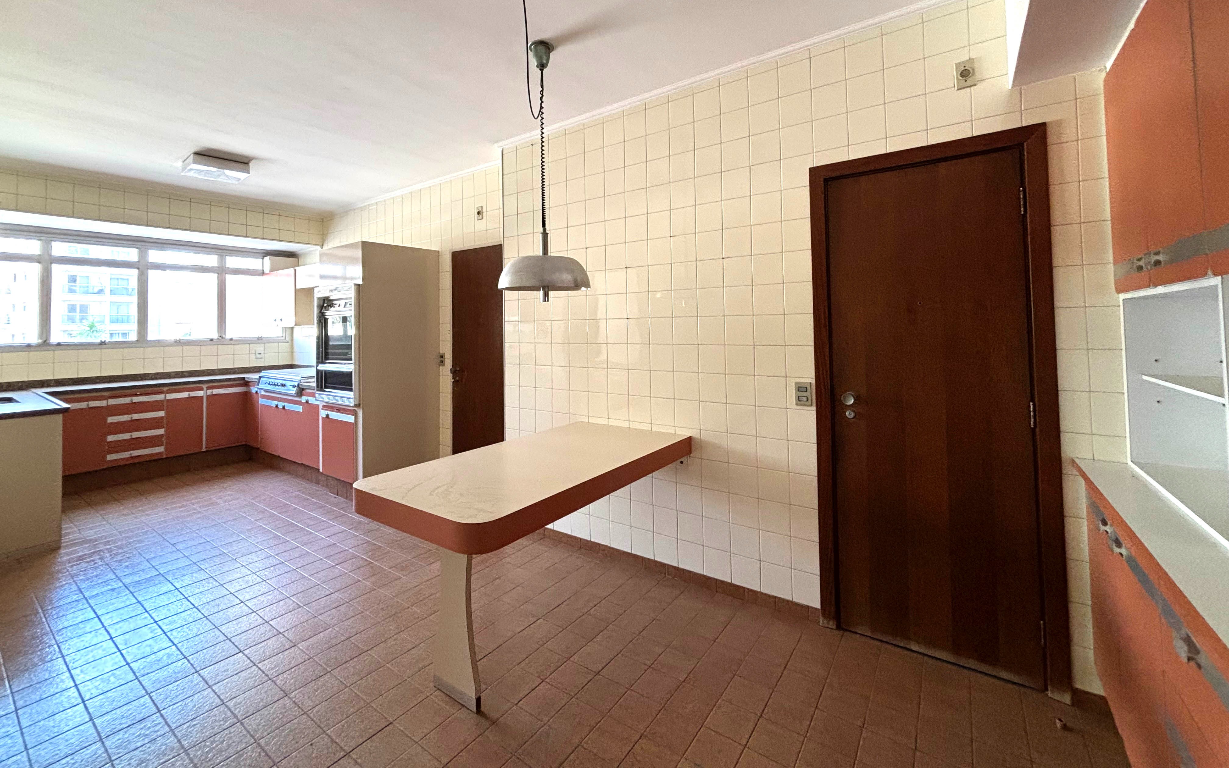 Apartamento à venda com 3 quartos, 197m² - Foto 8