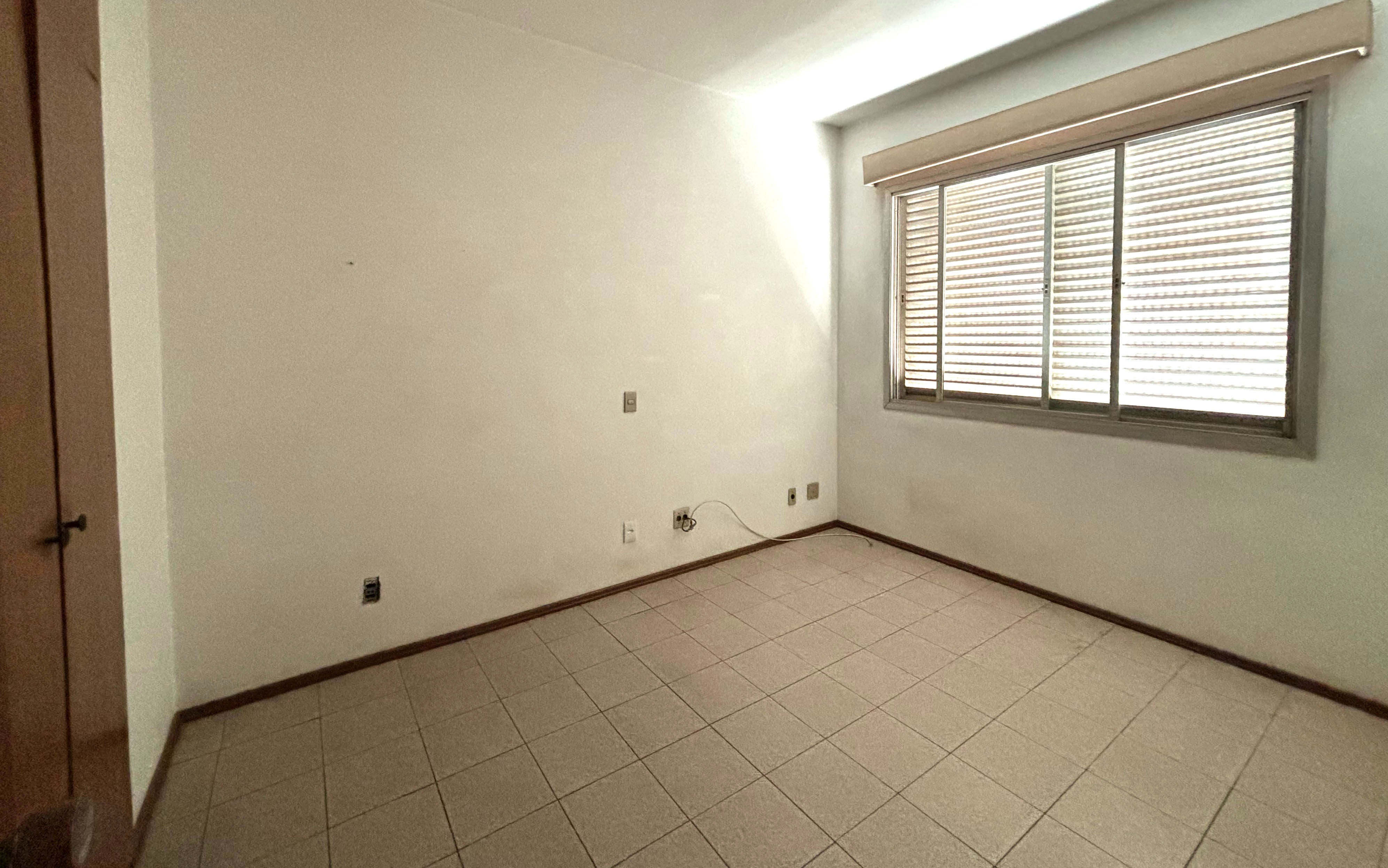 Apartamento à venda com 3 quartos, 197m² - Foto 16