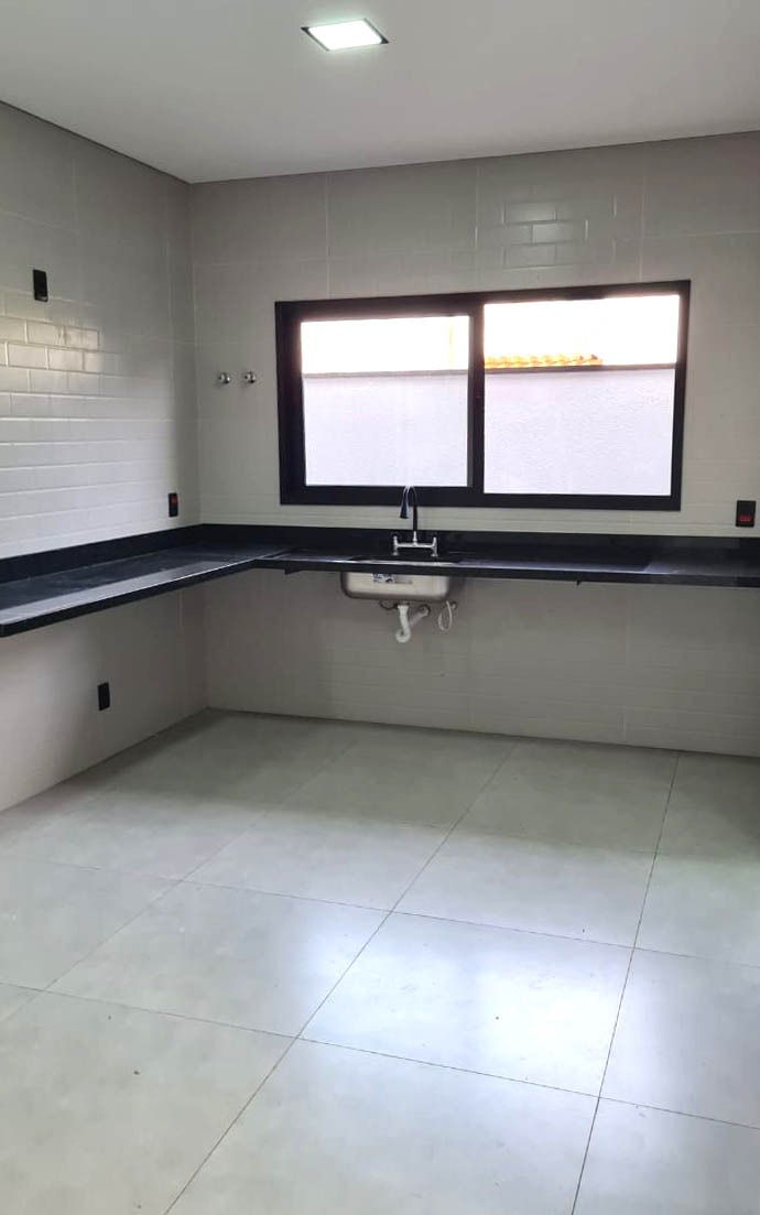 Casa de Condomínio à venda com 3 quartos, 300m² - Foto 7