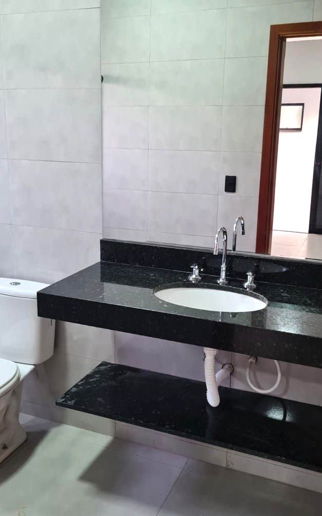 Casa de Condomínio à venda com 3 quartos, 300m² - Foto 18