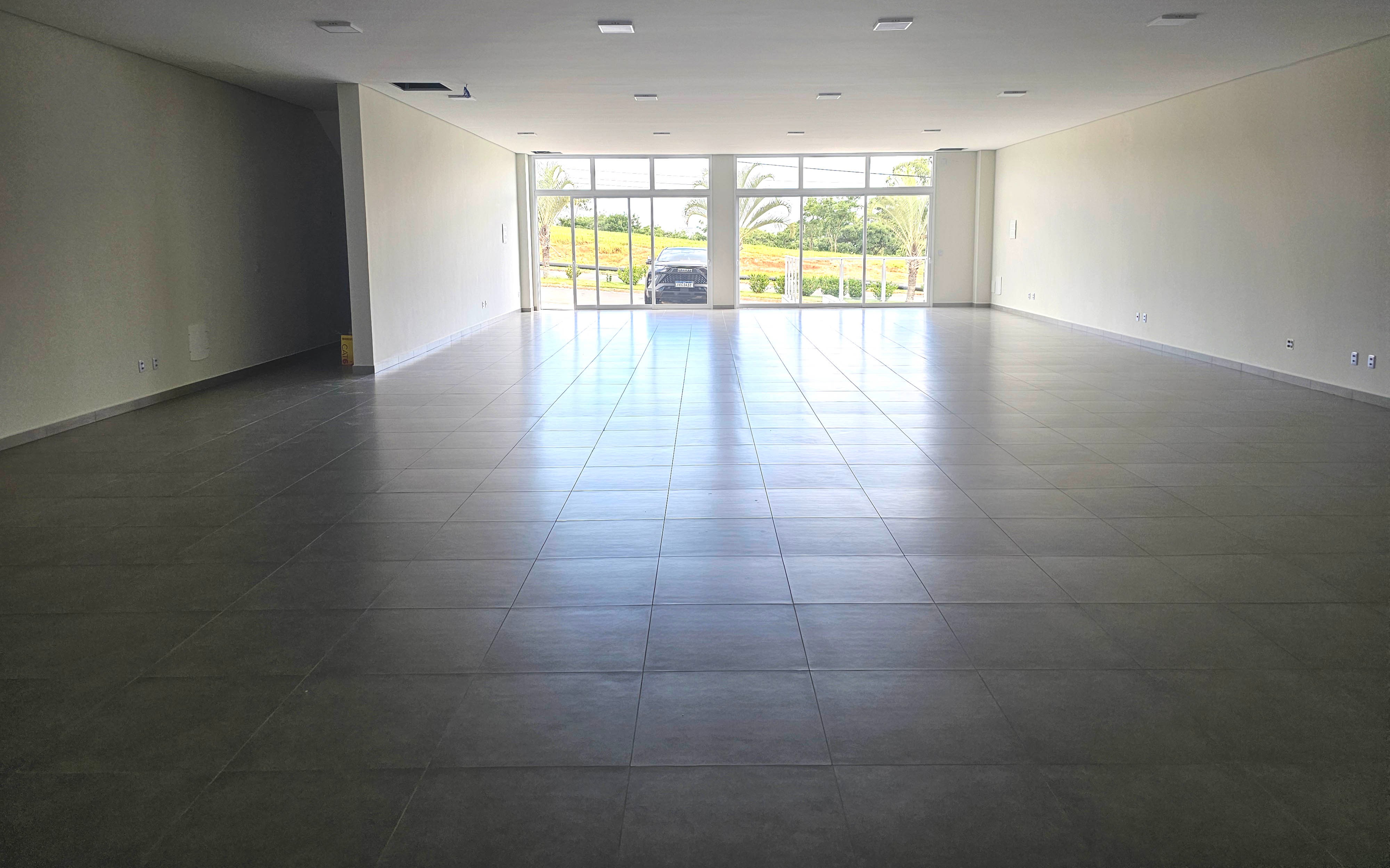 Loja-Salão para alugar, 130m² - Foto 1