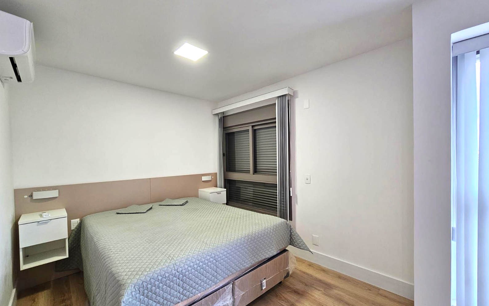 Apartamento para alugar com 2 quartos, 89m² - Foto 13