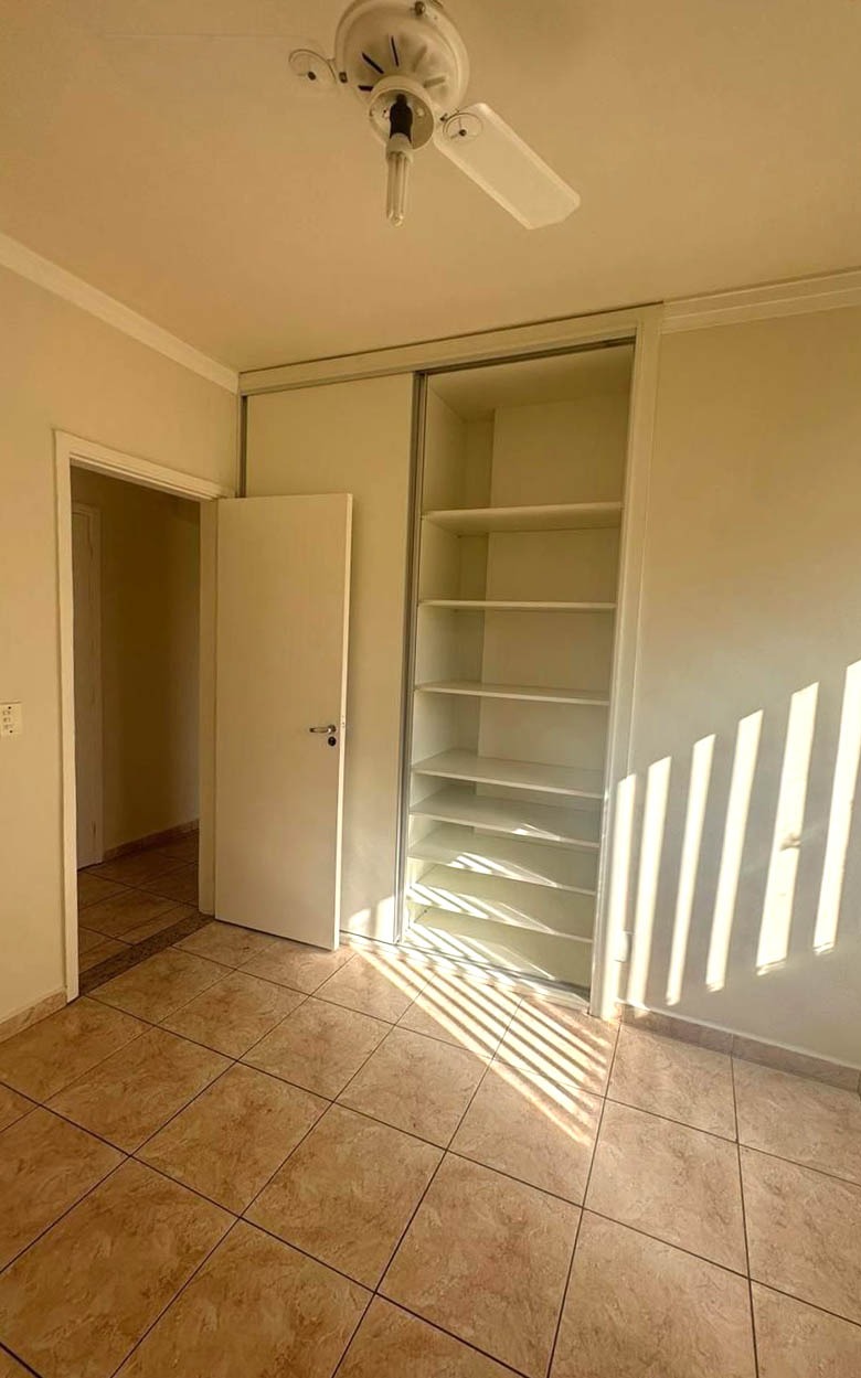 Apartamento à venda com 3 quartos, 74m² - Foto 15