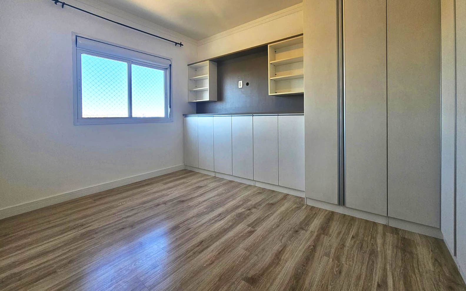 Apartamento à venda com 3 quartos, 87m² - Foto 23