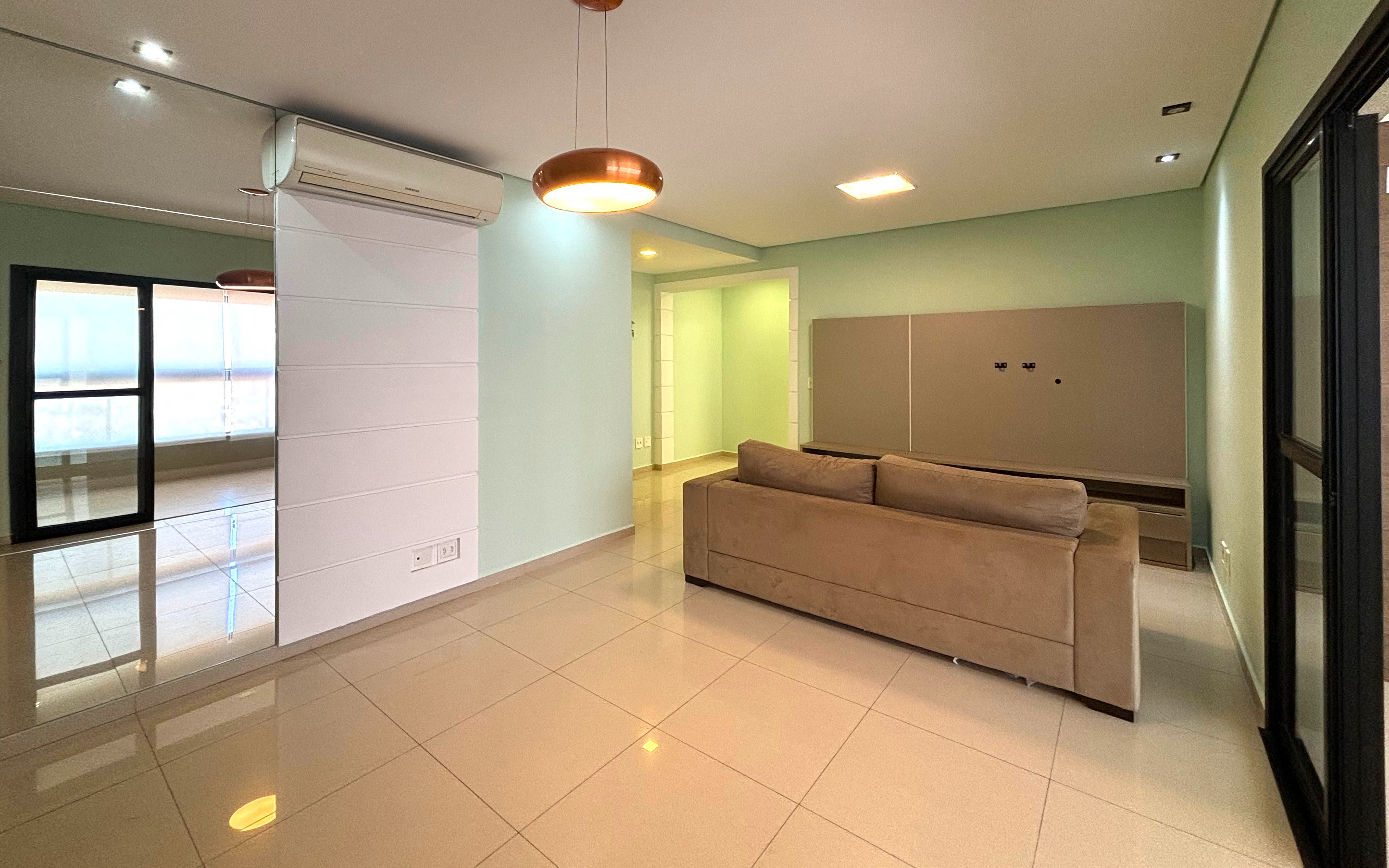 Apartamento à venda com 3 quartos, 117m² - Foto 4