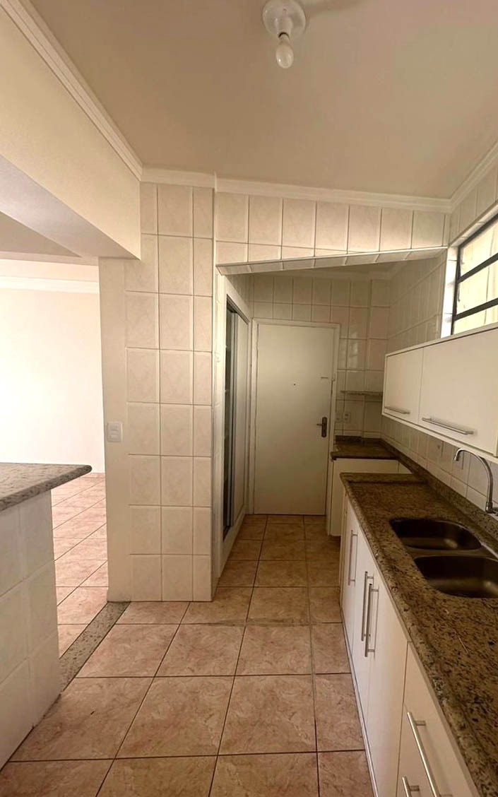 Apartamento à venda com 3 quartos, 74m² - Foto 5