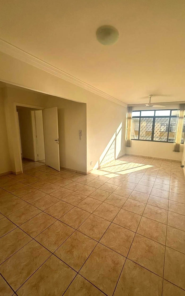 Apartamento à venda com 3 quartos, 74m² - Foto 1