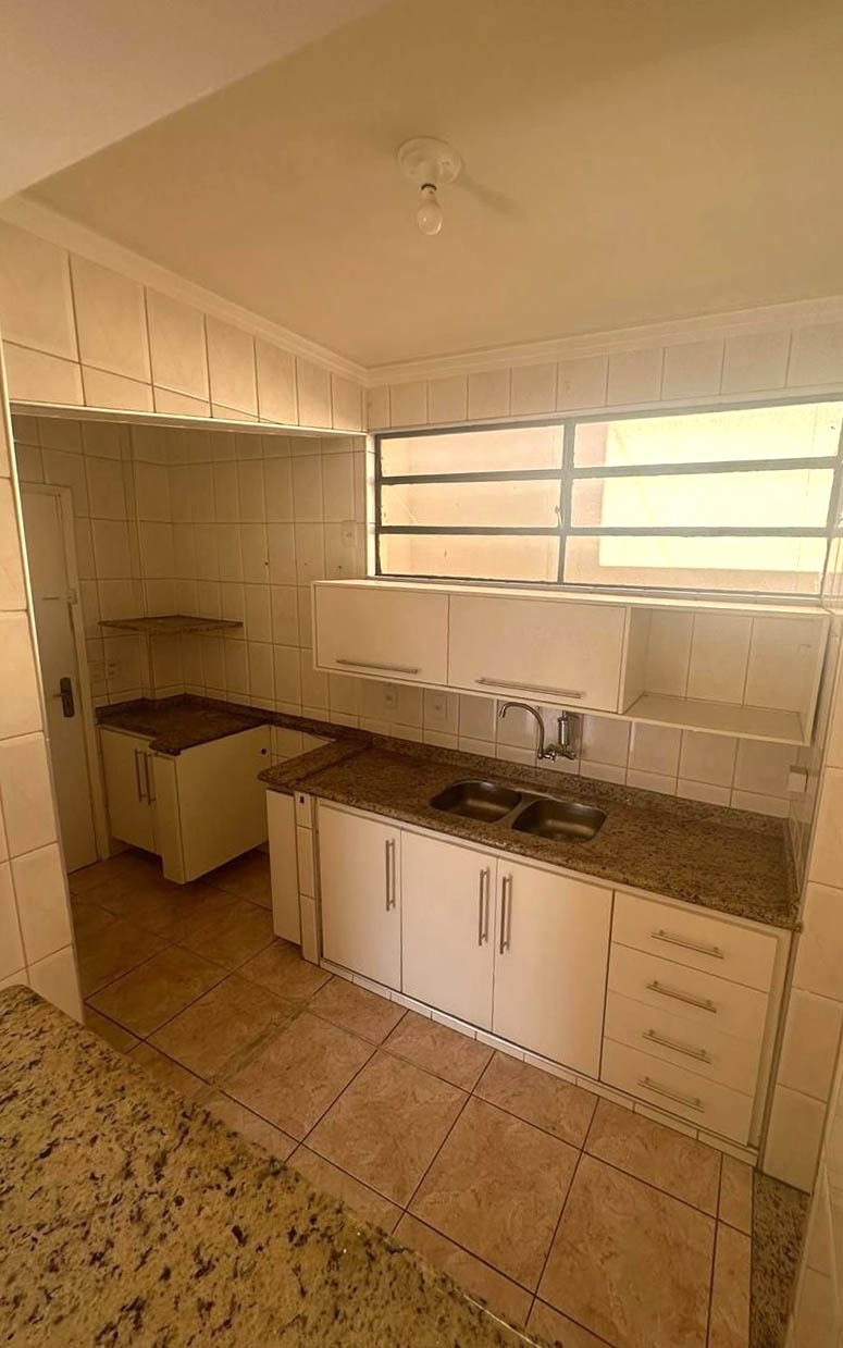 Apartamento à venda com 3 quartos, 74m² - Foto 4