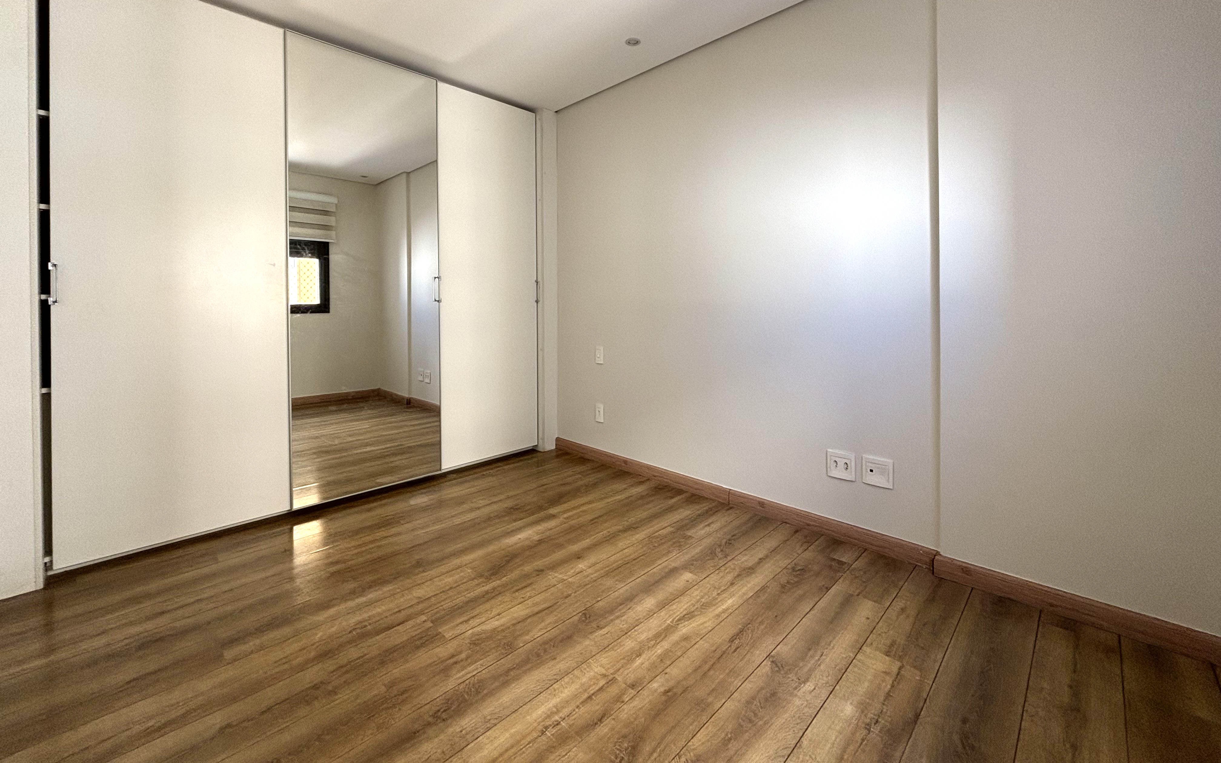 Apartamento à venda com 3 quartos, 117m² - Foto 27